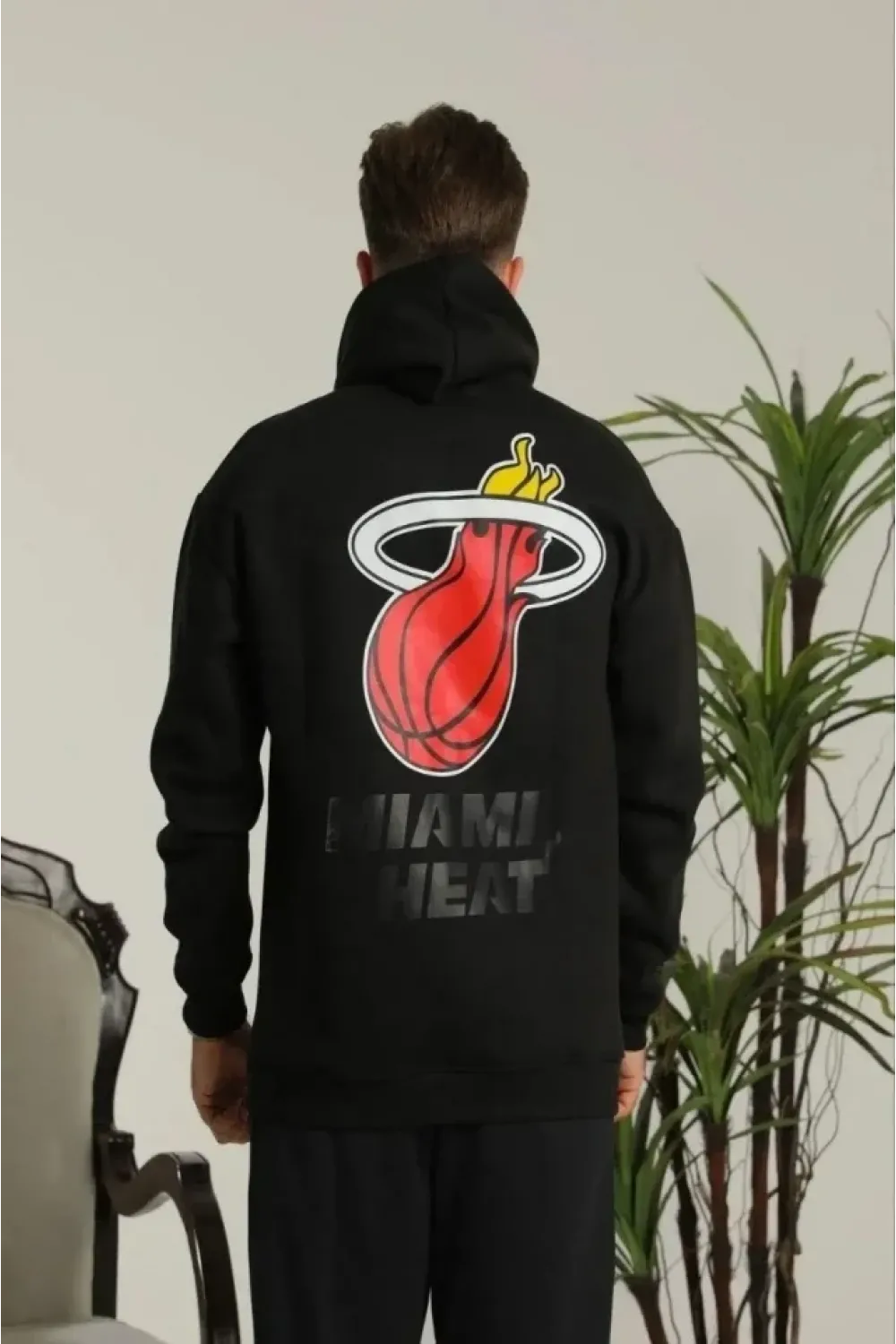 Erkek Oversize Üç İplik Kapüşonlu Sweatshirt –Sırt Ve Ön Baskılı, Kanguru Cepli, Rahat Kalıp Maskot Desenli Model - Siyah