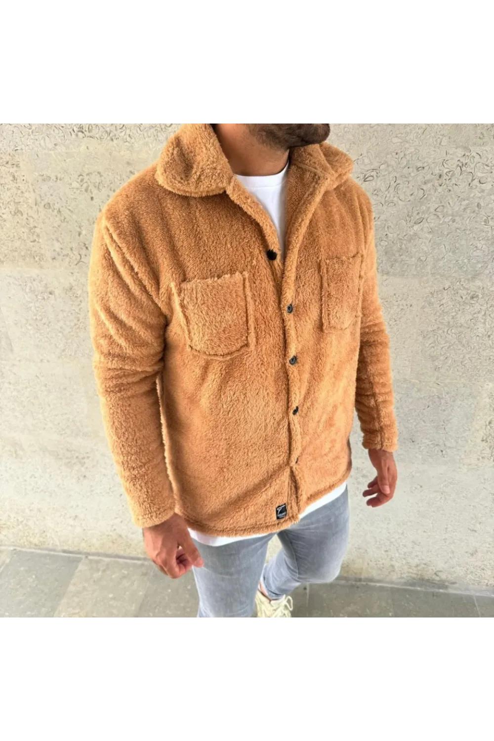 Erkek Pelüş Polar Hırka Gömlek – Yakalı, İlik Düğmeli, Göğüs Cepli, Yumuşak Dokulu Kışlık Regular Fit Rahat Günlük Model - Açık Kahve