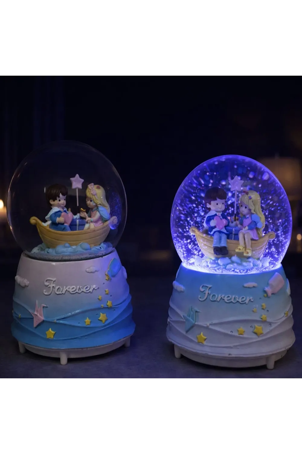 Forever Romantik Çift Figürlü Işıklı Otomatik Büyük Boy Kar Küresi