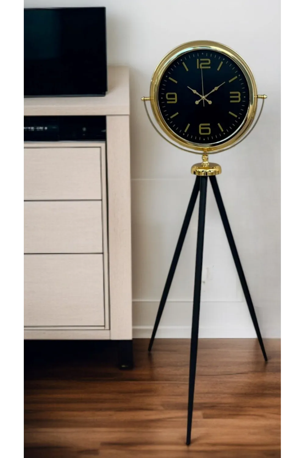 Gold Dekoratif Tasarım Tripod Ayaklı Saat