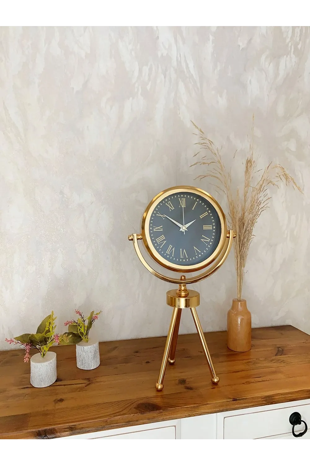 Gold Metal Mini Tripod Sade Masa Saati 45×26 cm