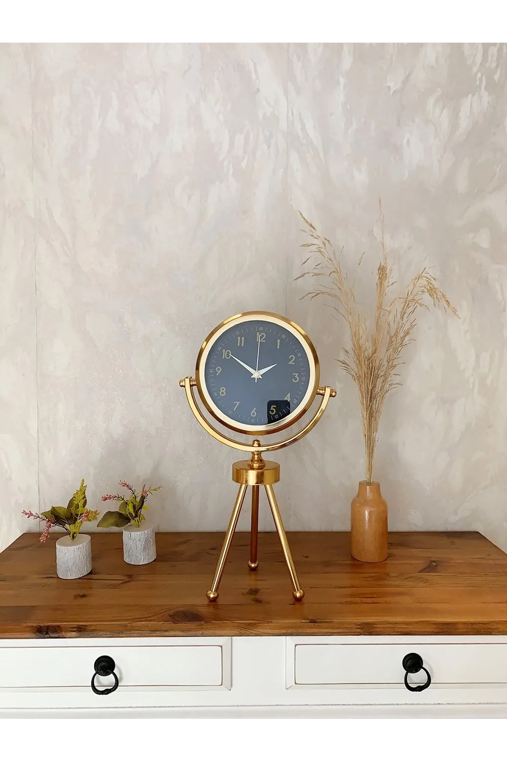 Gold Metal Mini Tripod Tokyo Masa Saati 45×26 cm