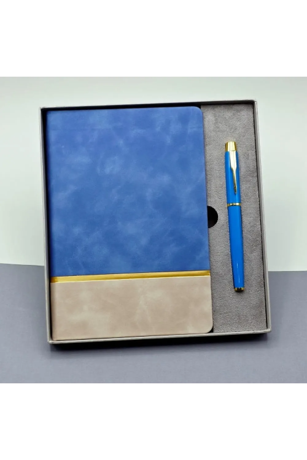 Gold Şeritli Mavi Defter Ve Kalem Seti