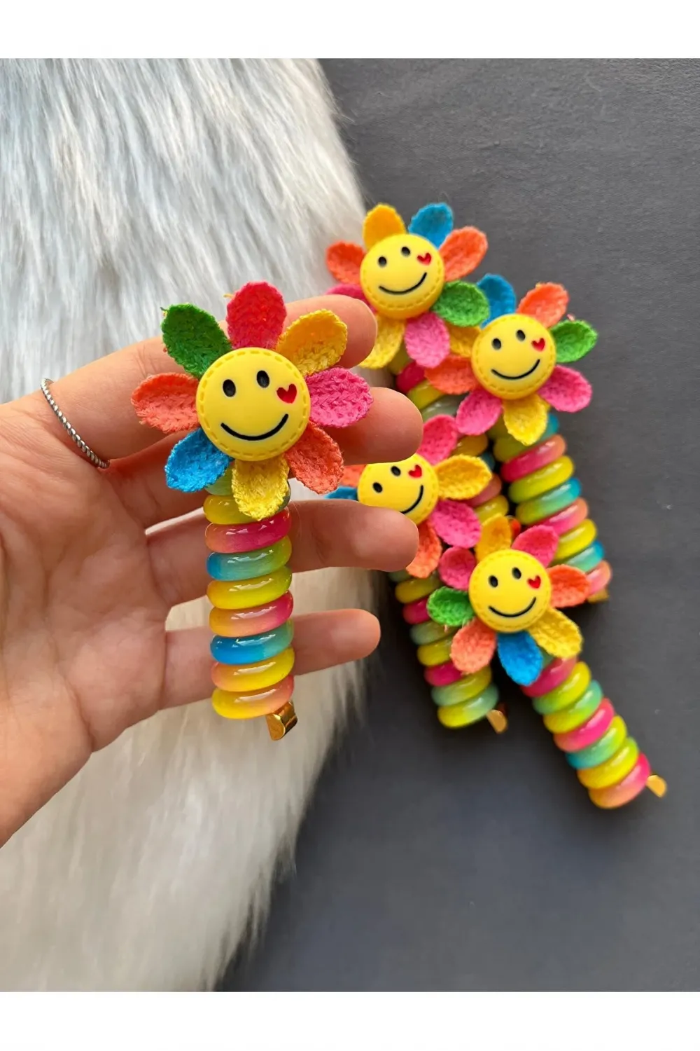 Gülen Güneş Spiral Toka