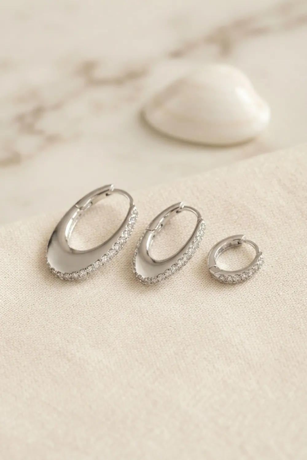 Gümüş Renk Oval Halka Model Zirkon Taşlı 3 lü Küpe Set