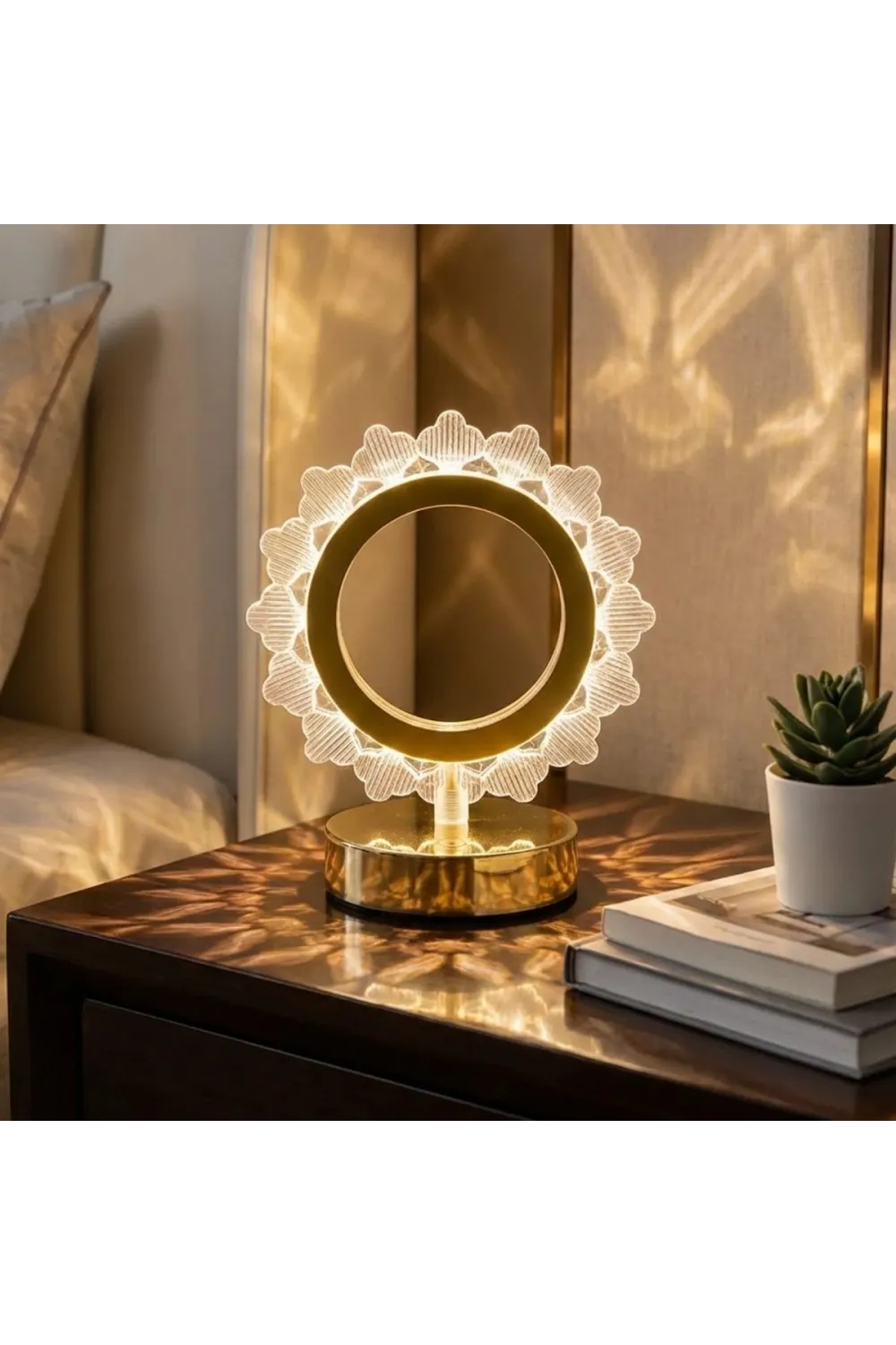 Güneş Şeklinde Kristal Led Masa Lambası – Dokunmatik, 3 Renk Işık Modlu, Şarjlı Mini Dekoratif Gece Lambası