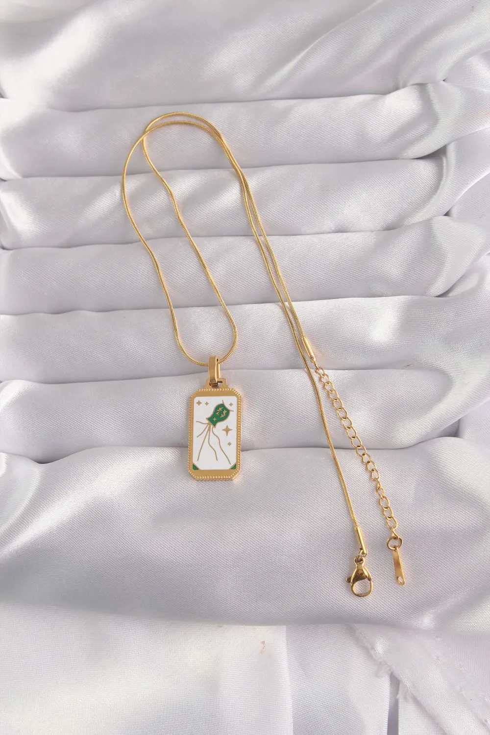 316L Çelik Gold Renk Beyaz Mineli Tarot Kolye TJ-BKO9039