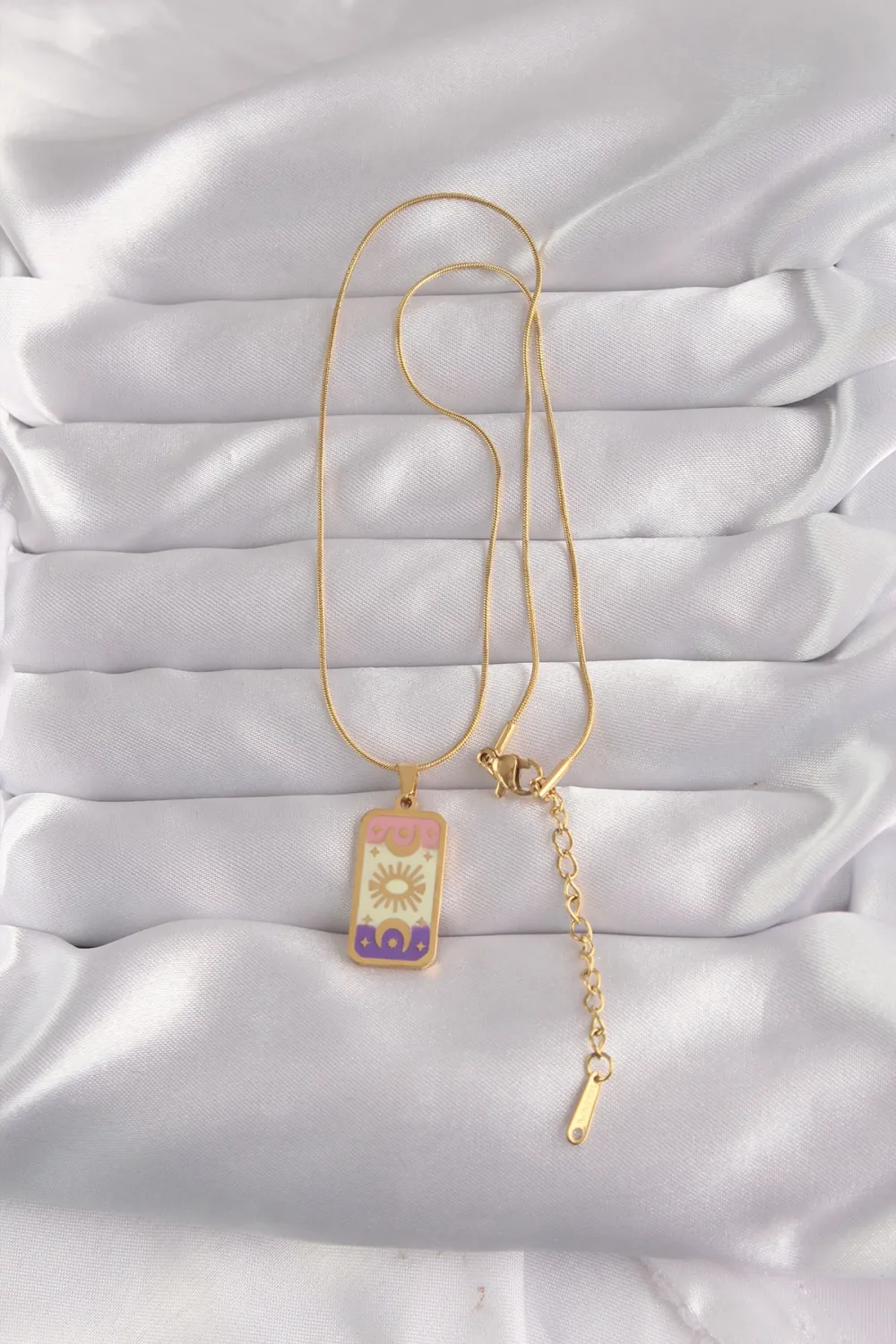 316L Çelik Gold Renk Karışık Mineli Ay Figür Tarot Kolye TJ-BKO9032