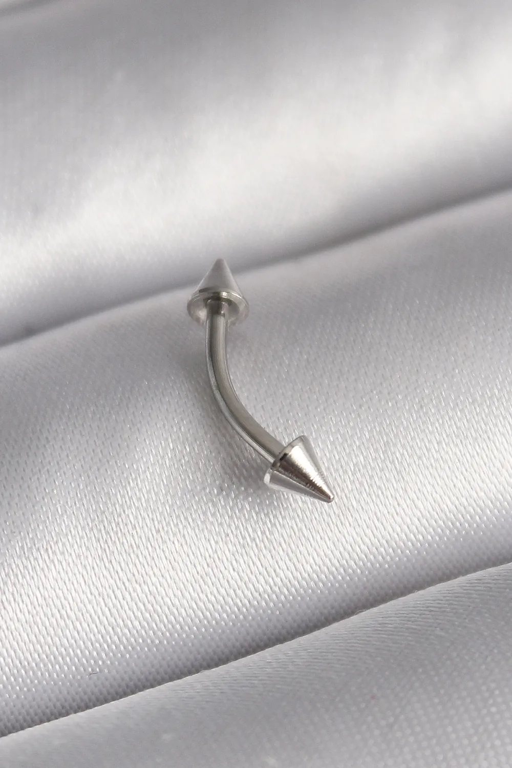 316L Çelik Gümüş Renk Çivi Model Piercing TJ-PR1364