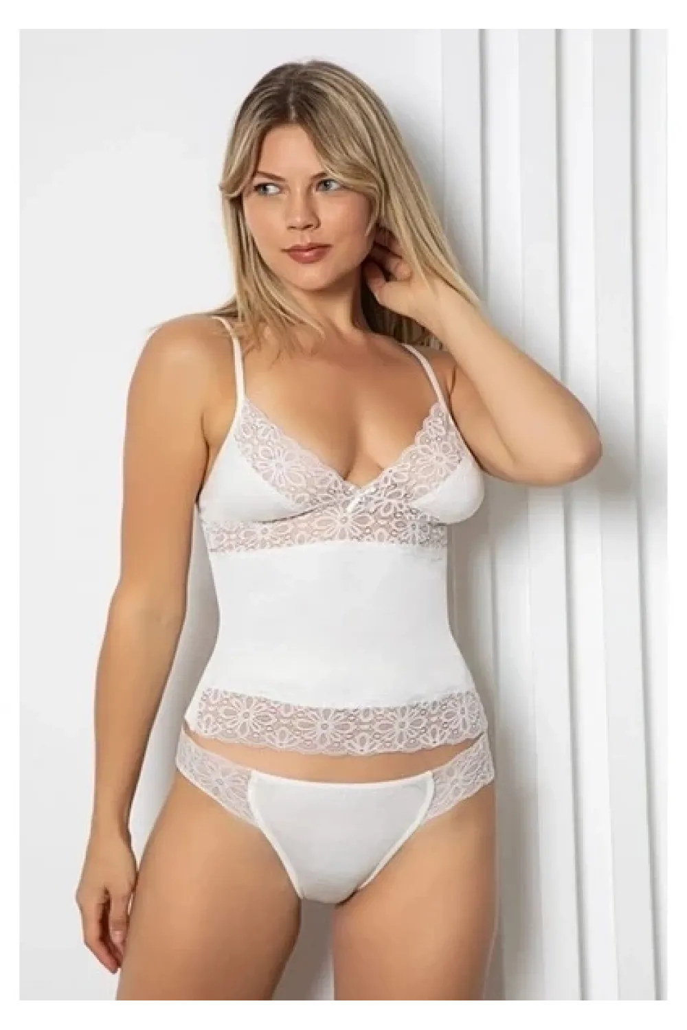 ieg™ Alissa 604 Bayan Atlet Takımı