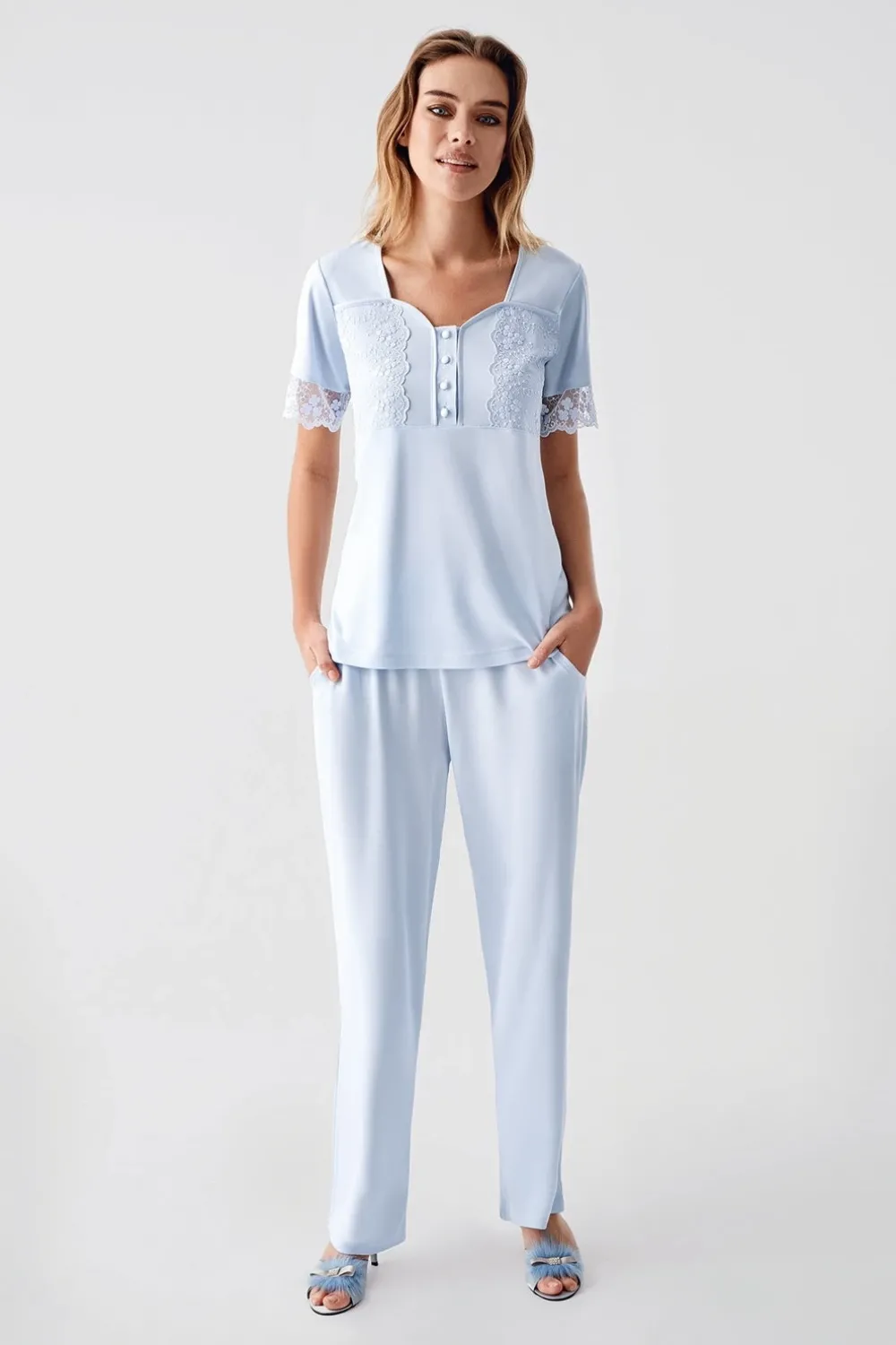 ieg™ Freshness 321 Kadın Sabahlıklı Pijama Takımı