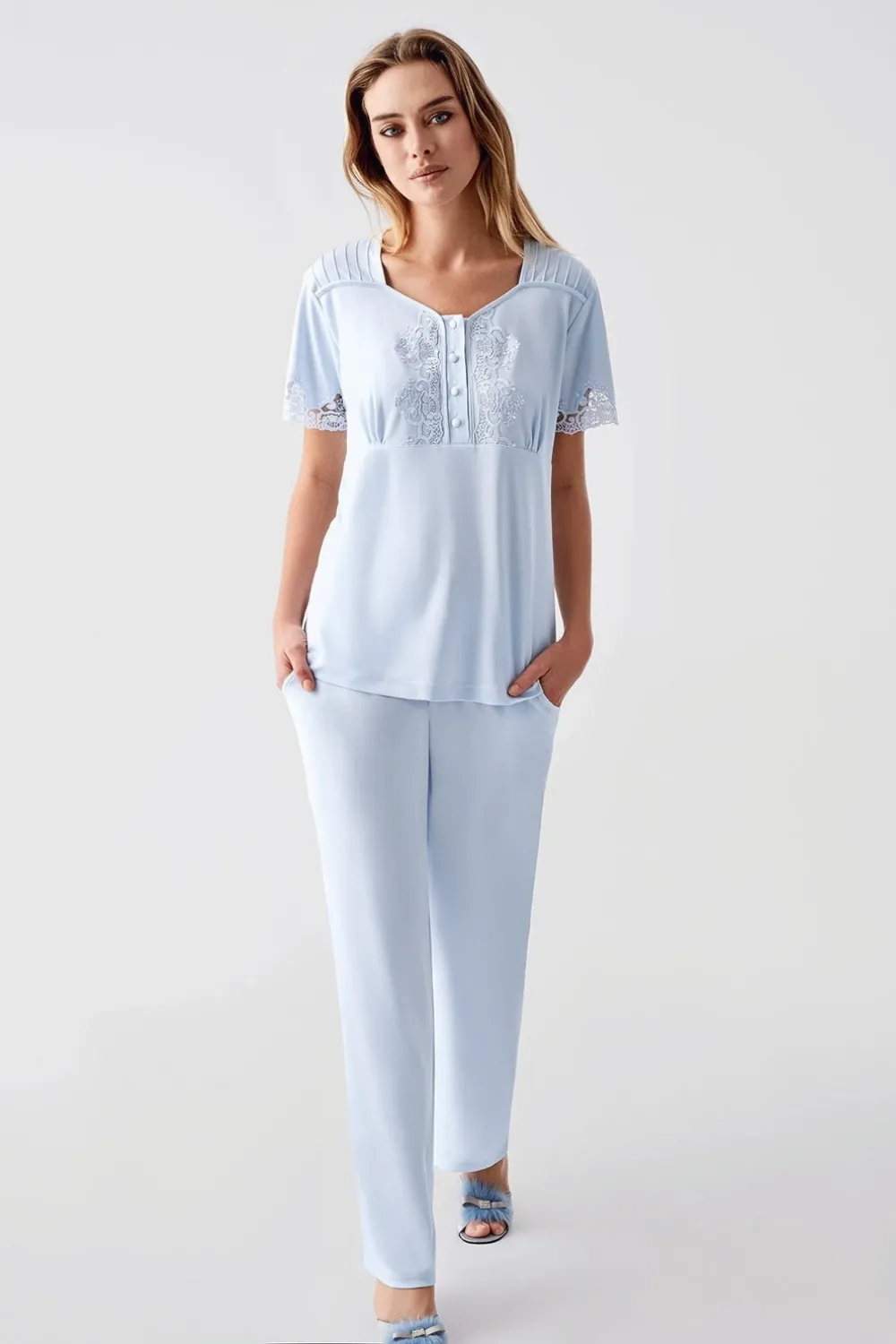 ieg™ Freshness 322 Kadın Sabahlıklı Pijama Takımı