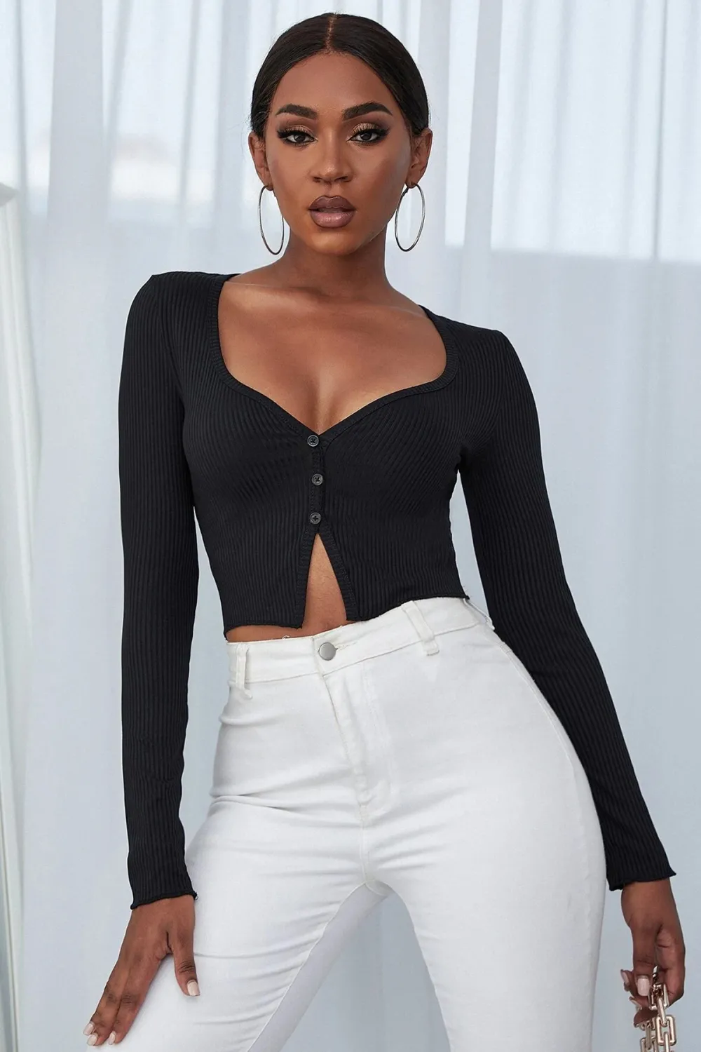 ieg™ Kadın Siyah Uzun Kollu Düğmeli Göğüs ve Göbek Dekolteli Crop Top Bluz
