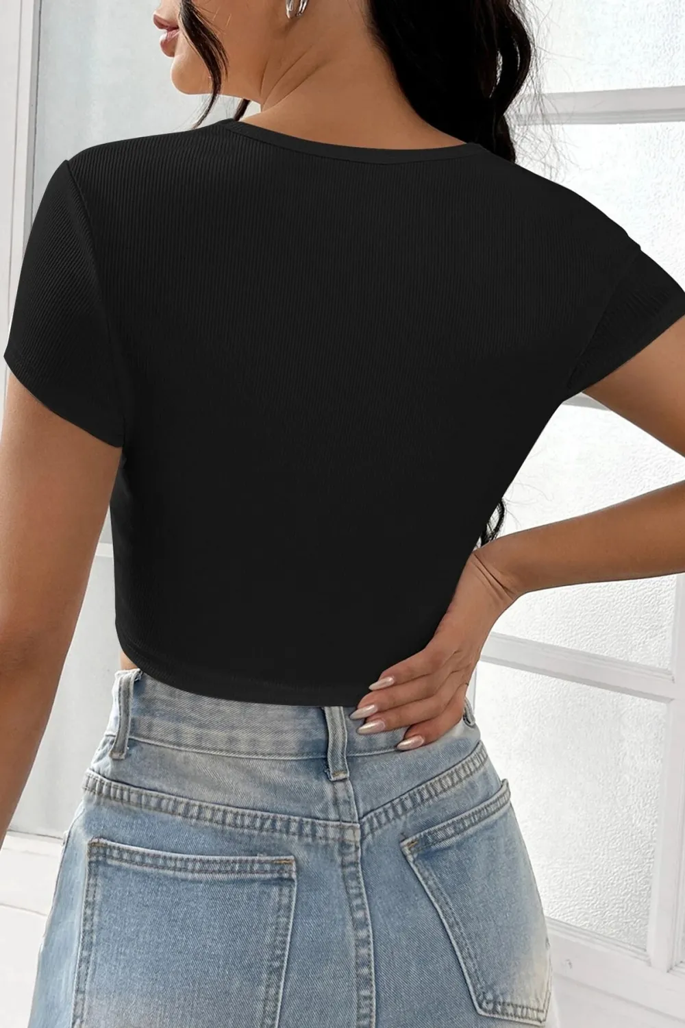 ieg™ Kadın Siyah Yarım Kol Düz Yaka Crop Top Bluz