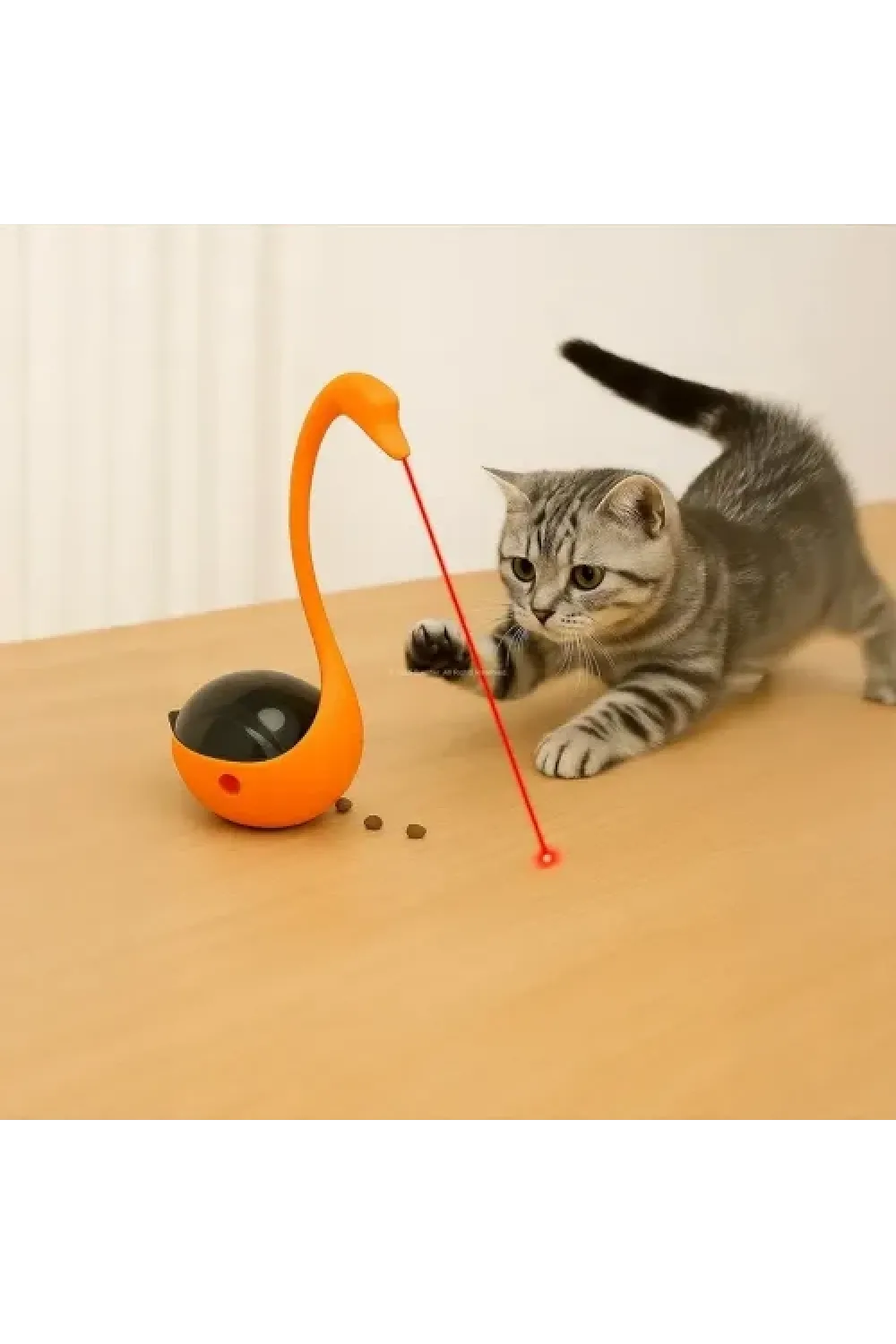 Kuğu Şeklinde Lazerli ve Mama Hazneli Kedi Oyuncağı