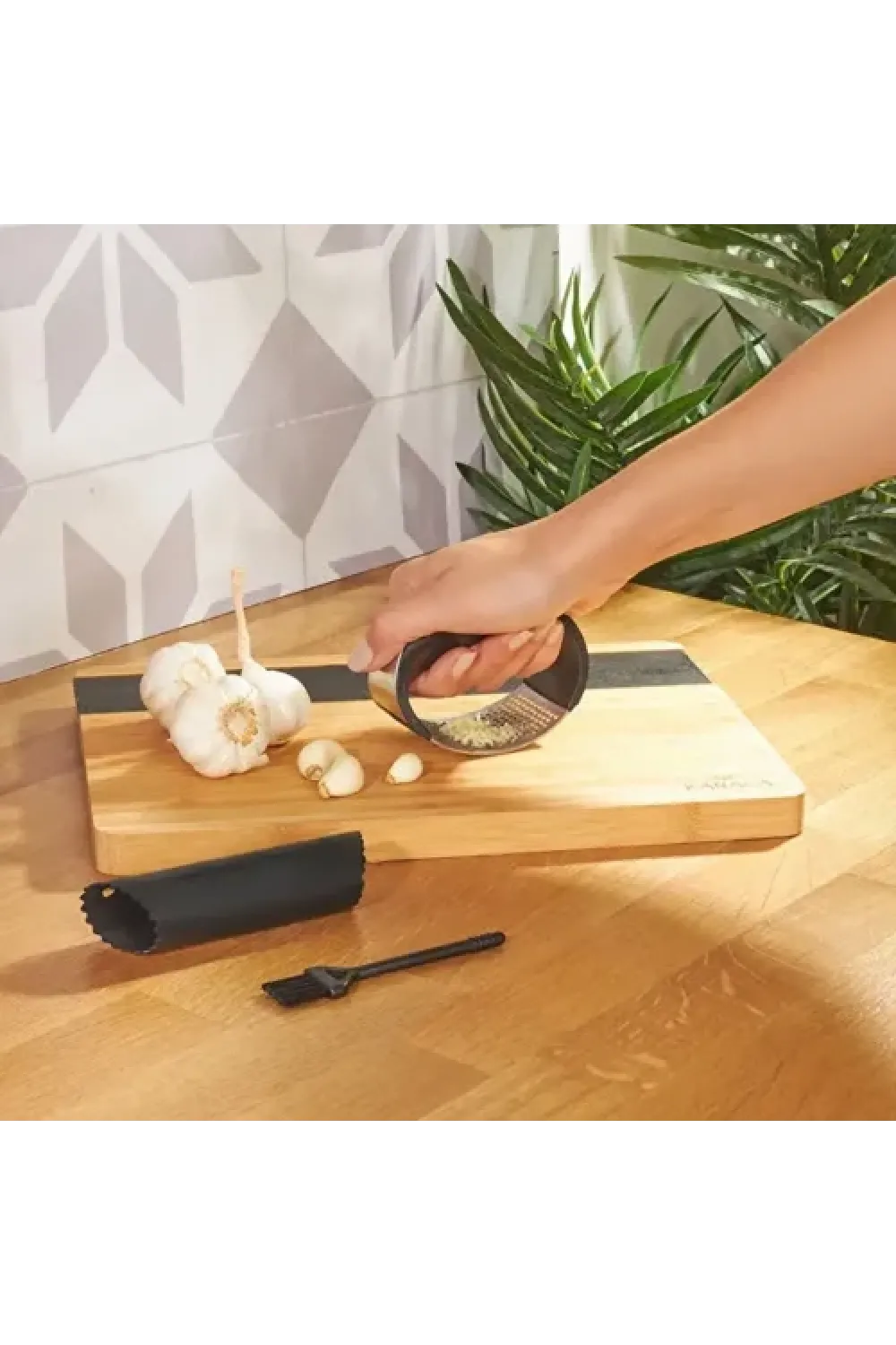 Paslanmaz Çelik Ergonomik Sarımsak Ezici Pres ve Doğrayıcı