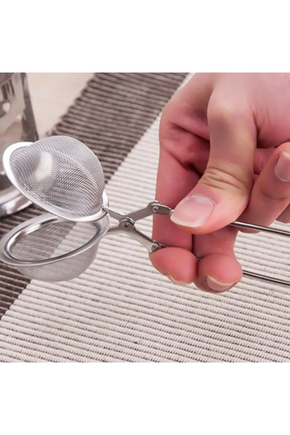 Paslanmaz Metal Pratik Kolay Bitki Çayı Demleme Süzgeci Aparatı