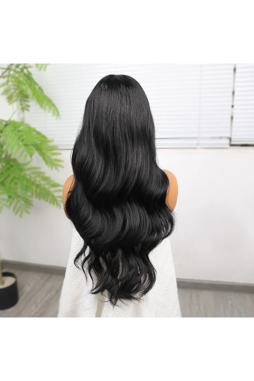 Siyah Fiber Sentetik Dalgalı Tül Peruk