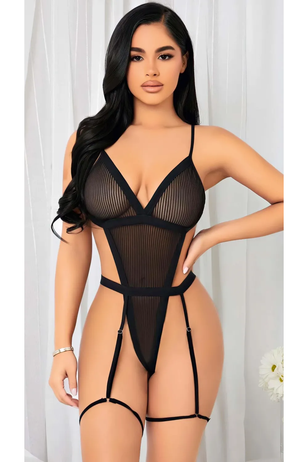 Siyah İp Detaylı Tül Fantezi Body