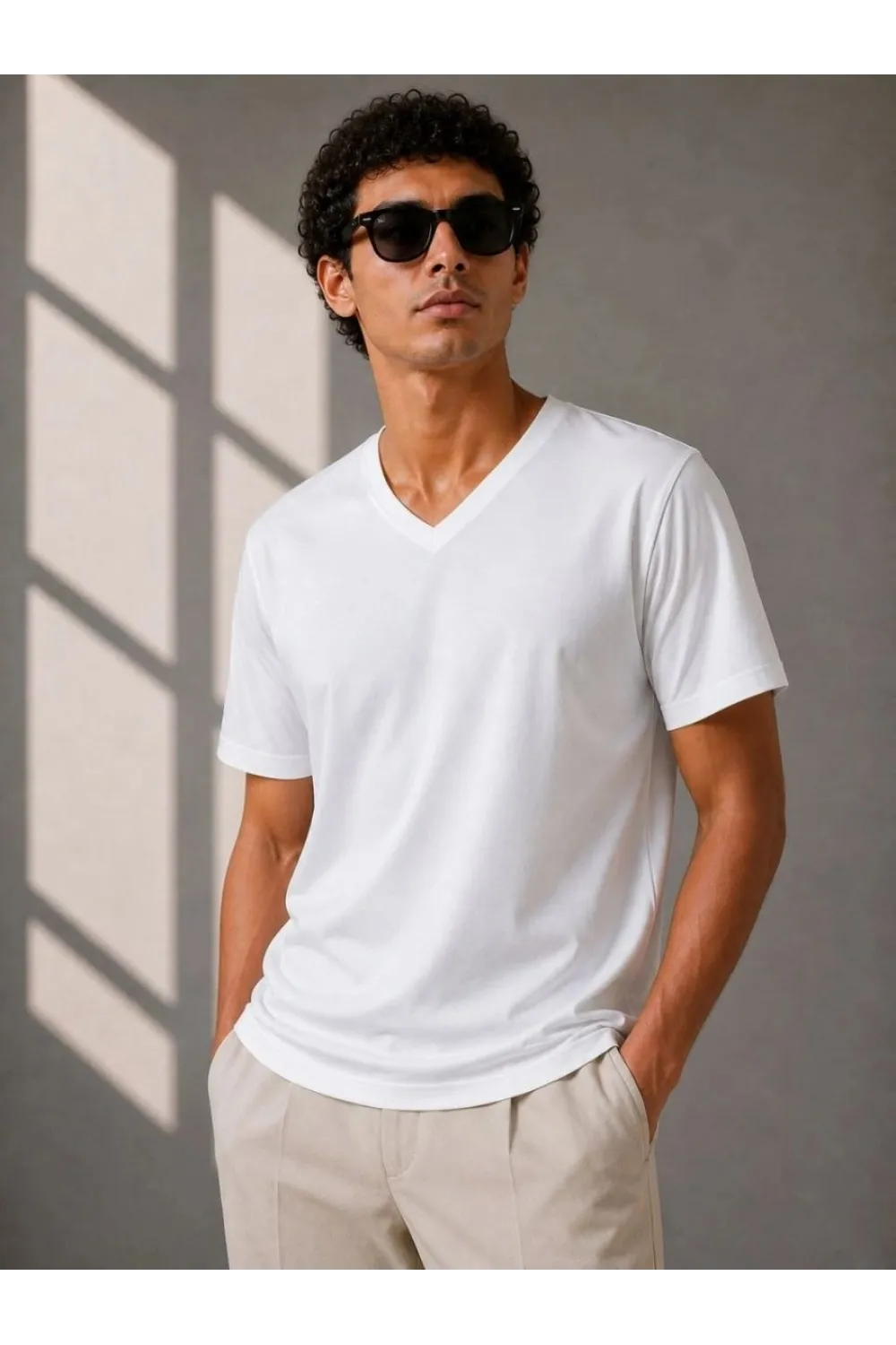 Erkek V Yaka Basic Tişört Kısa Kol Yazlık Regular Fit T-Shirt - Beyaz