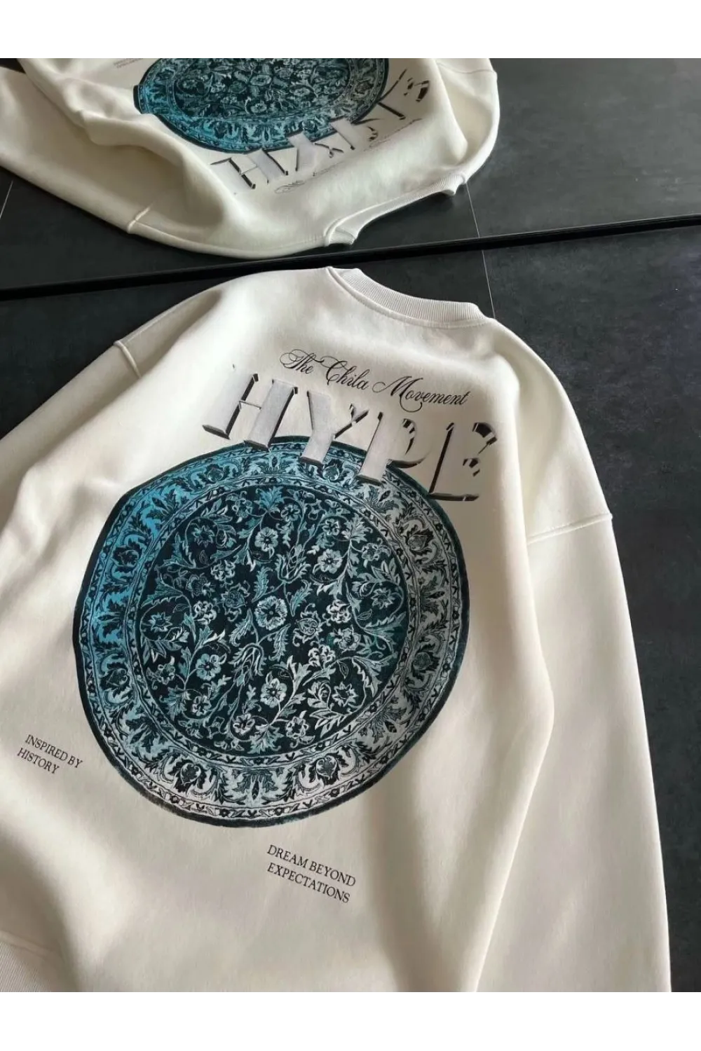 Kadın 3 İplik Pamuklu Bisiklet Yaka Baskılı SweatShirt - Beyaz