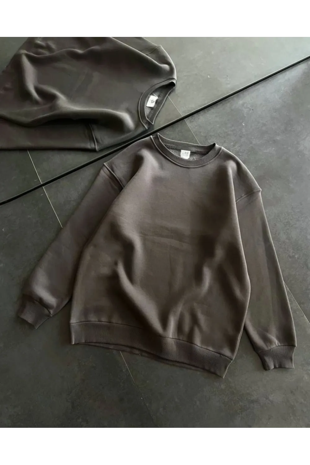 Kadın Bisiklet Yaka 3 İplik Pamuklu Basic SweatShirt - Füme