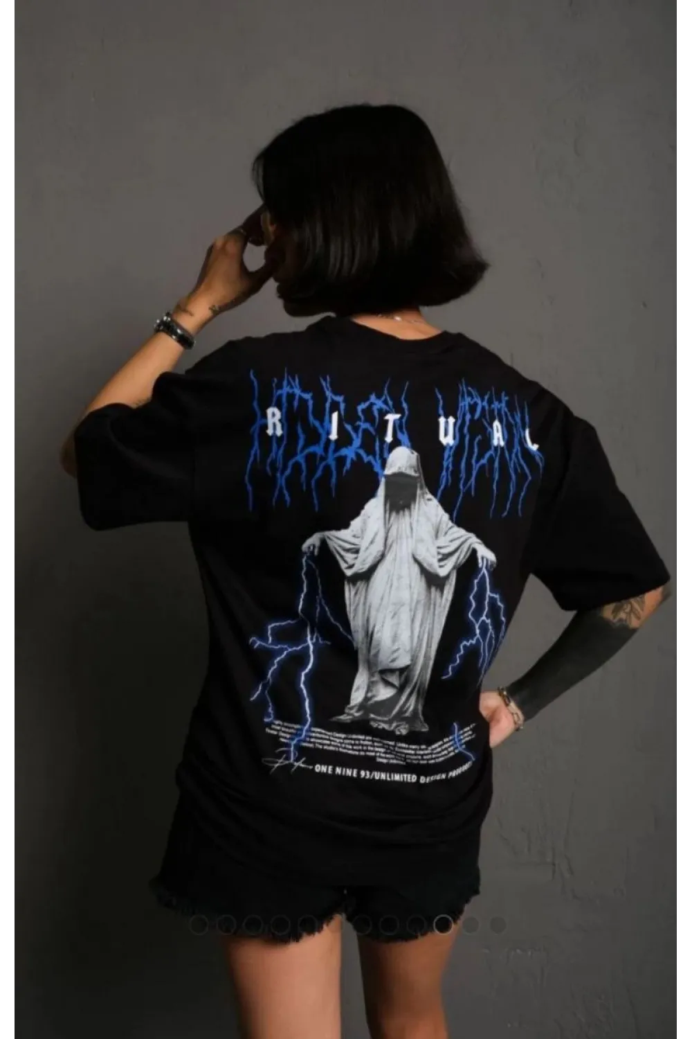 kadın Bisiklet Yaka Baskılı Oversize  Kısa kol T-Shirt - Siyah