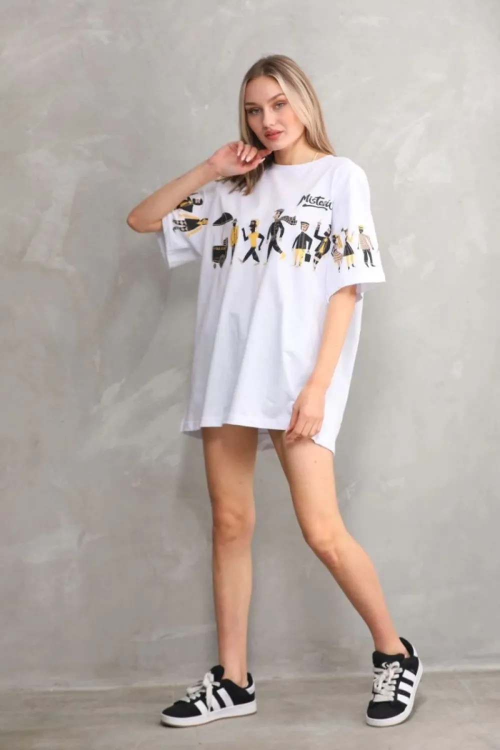 kadın Bisiklet Yaka Baskılı Oversize T-Shirt - Beyaz