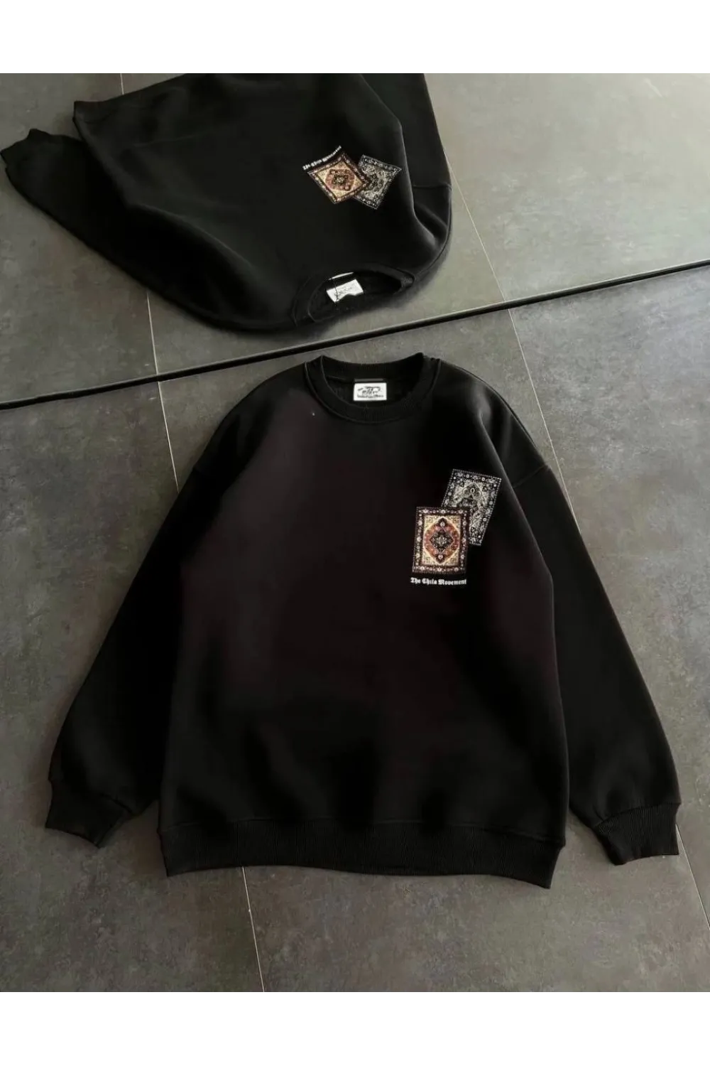 Kadın Bisiklet Yaka Kilim Halı Baskılı 3 İplik Pamuklu Sweatshirt - Siyah