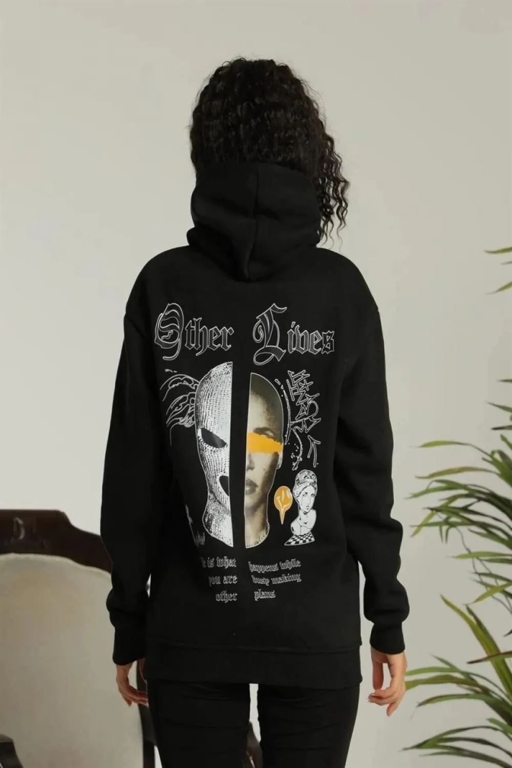Kadın Oversize Kapüşonlu Cepli Baskılı 3 İplik Pamuklu Hoodie Sweatshirt -  Siyah