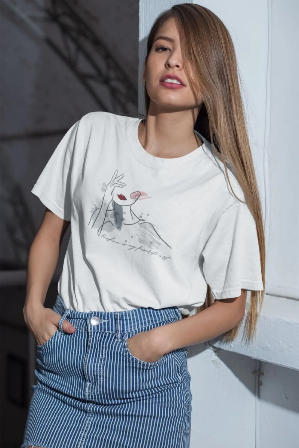 Kadın Özel Baskılı Modern Fit %100 Pamuk Bisiklet Yaka T-Shirt