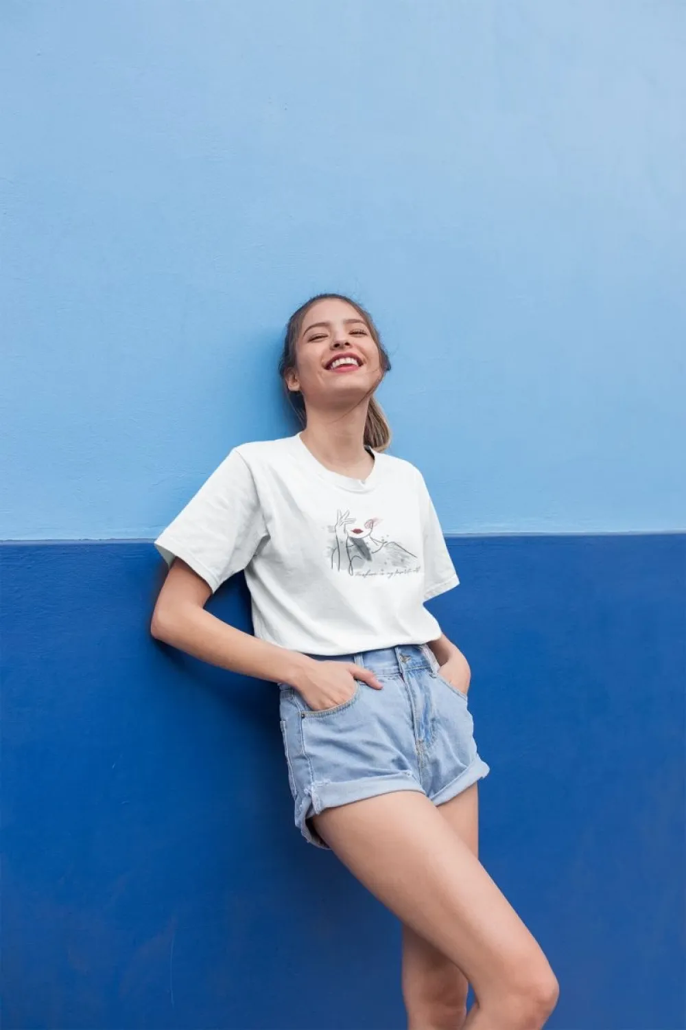 Kadın Özel Baskılı Modern Fit %100 Pamuk Bisiklet Yaka T-Shirt