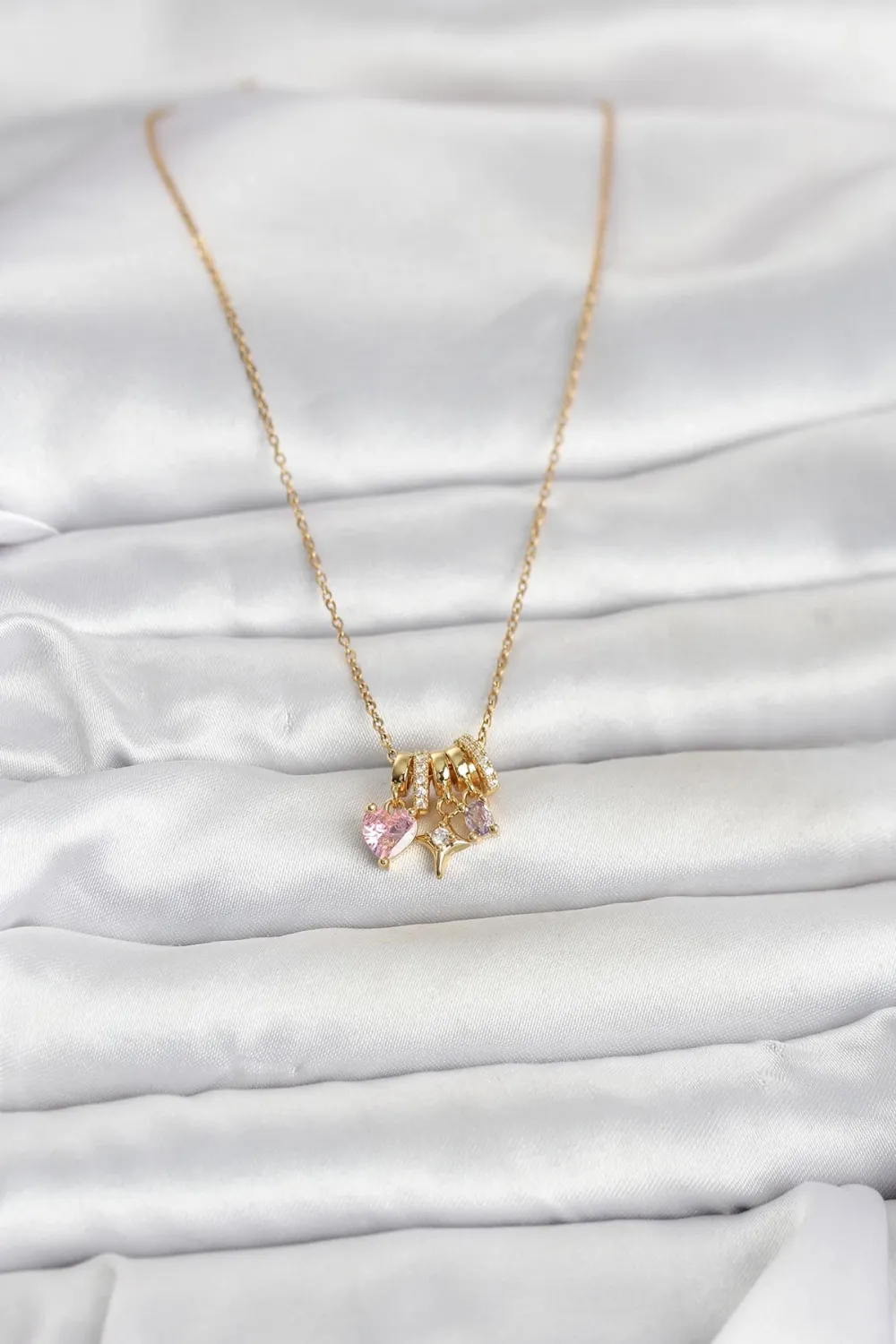 ietaks™ 316L Çelik Gold Pembe Zirkon Taşlı Charmlı Kadın Kolye