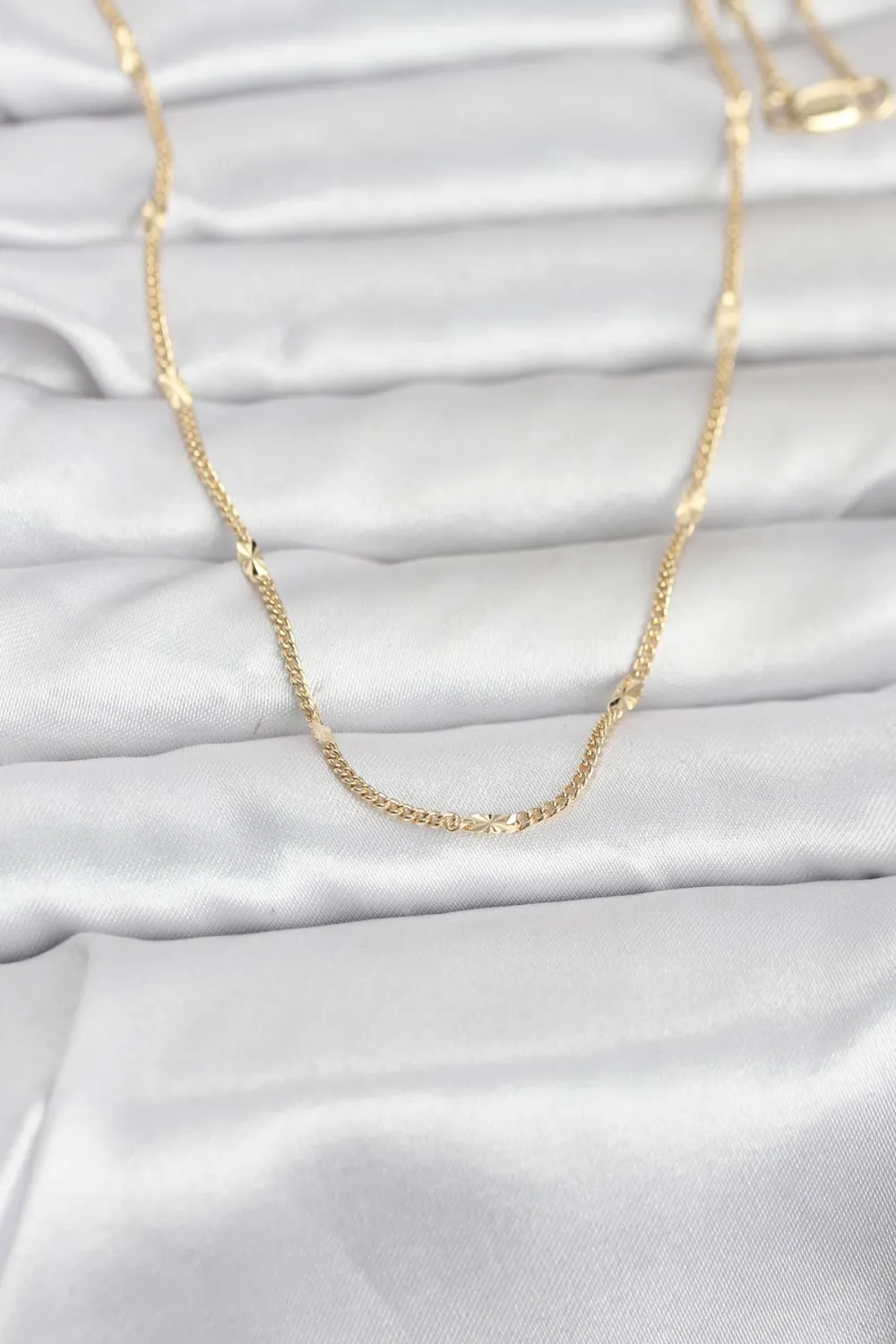 ietaks™ CM 14K Gold Renk Lazer Puntalı Model 60 cm Kadın Kolye