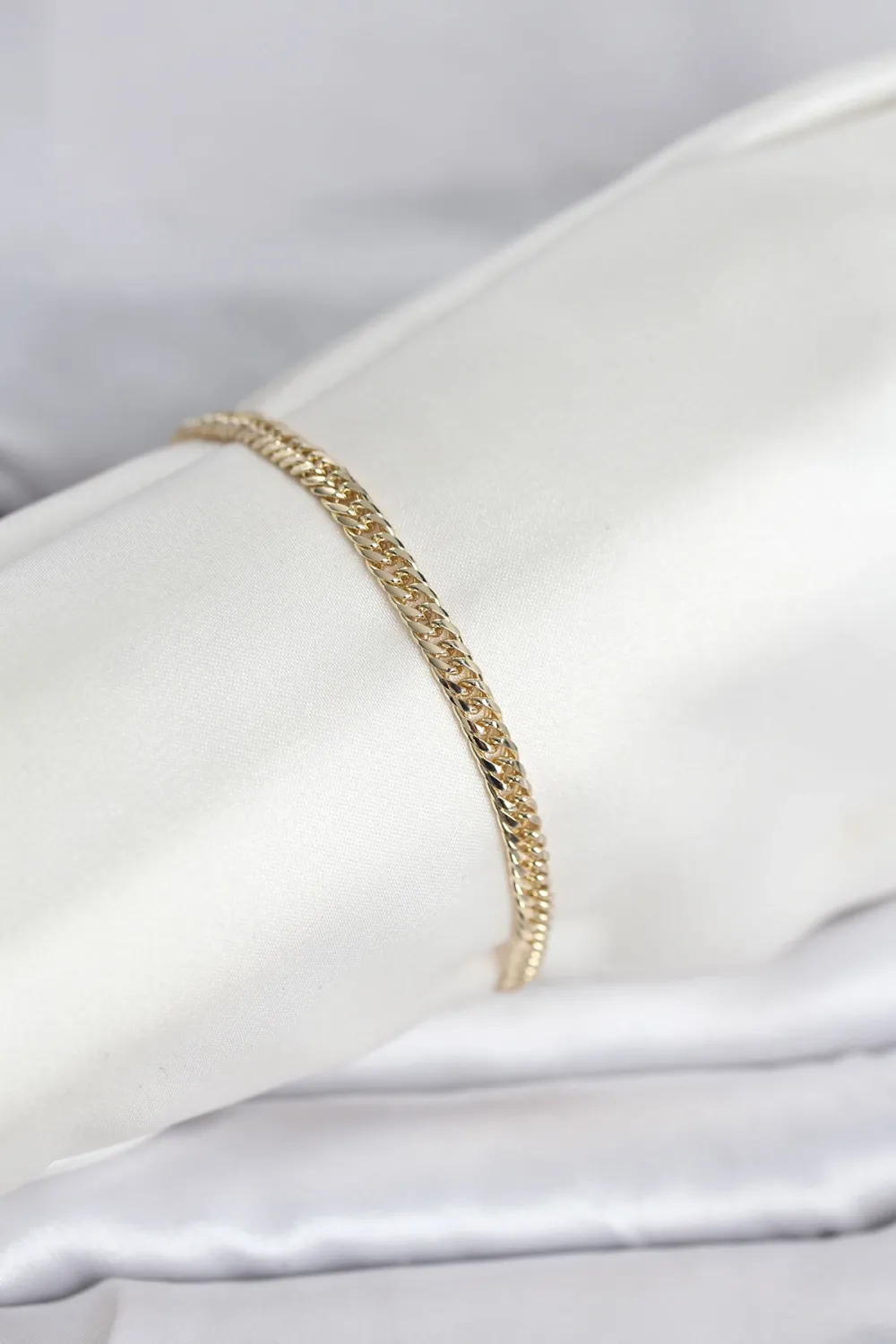 ietaks™ CM 14K Gold Renk Zincir Model Kadın Bileklik