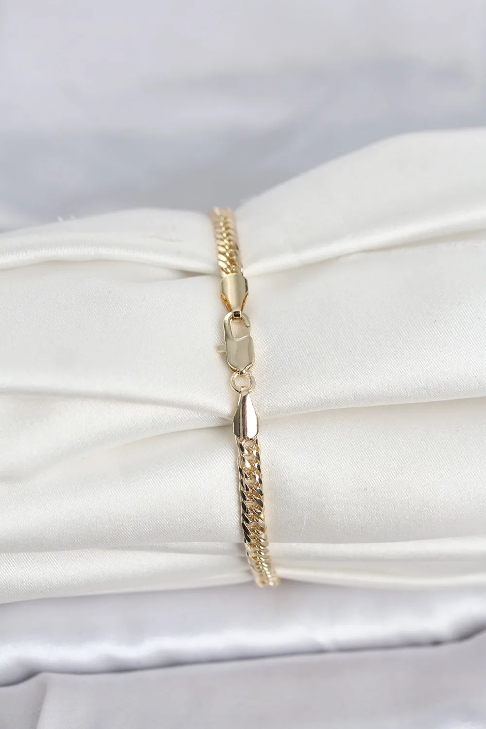 ietaks™ CM 14K Gold Renk Zincir Model Kadın Bileklik