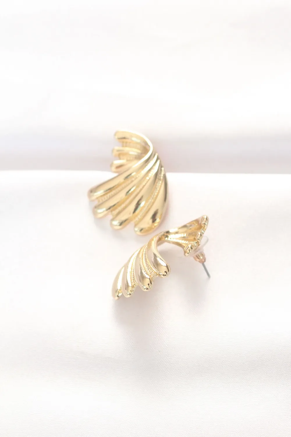 ietaks™ Pirinç Gold Renk Küpe