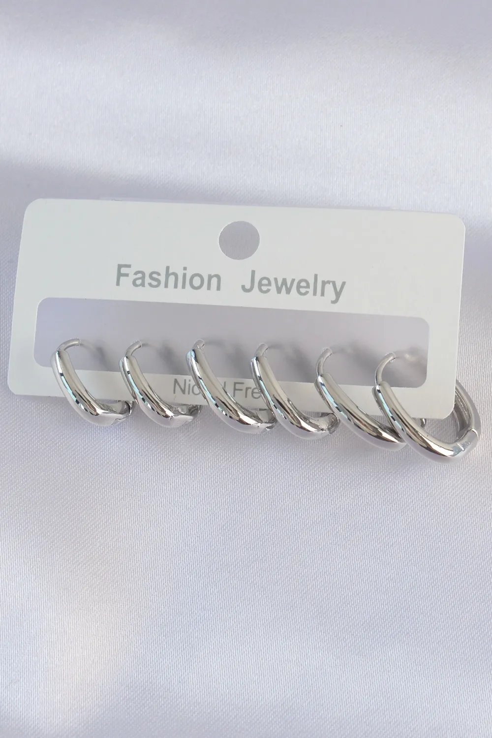 ietaks™ Pirinç Gümüş Renk Oval Küpe Seti