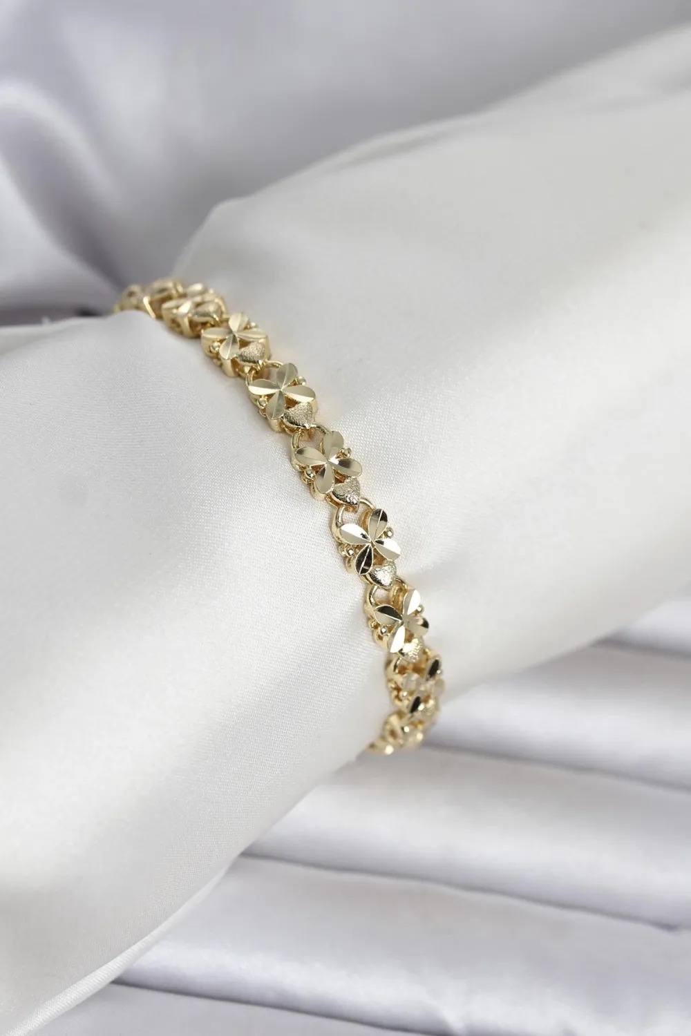 ietaks™ Xuping Kelebek Model Gold Renk Kadın Bileklik