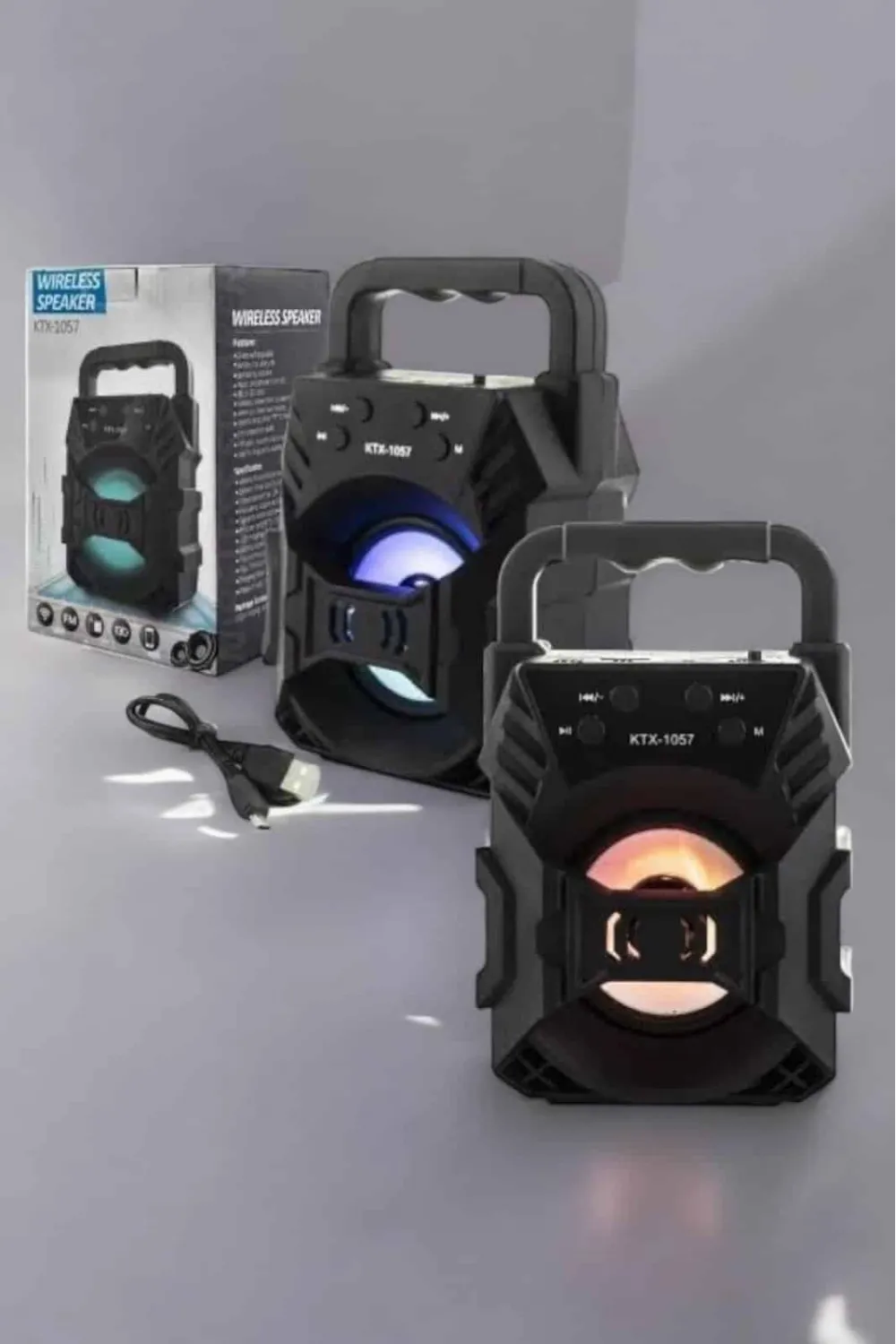 Işıklı Bluetooth Hoparlör Müzik Ve Renkli Işık Taşınabiilir