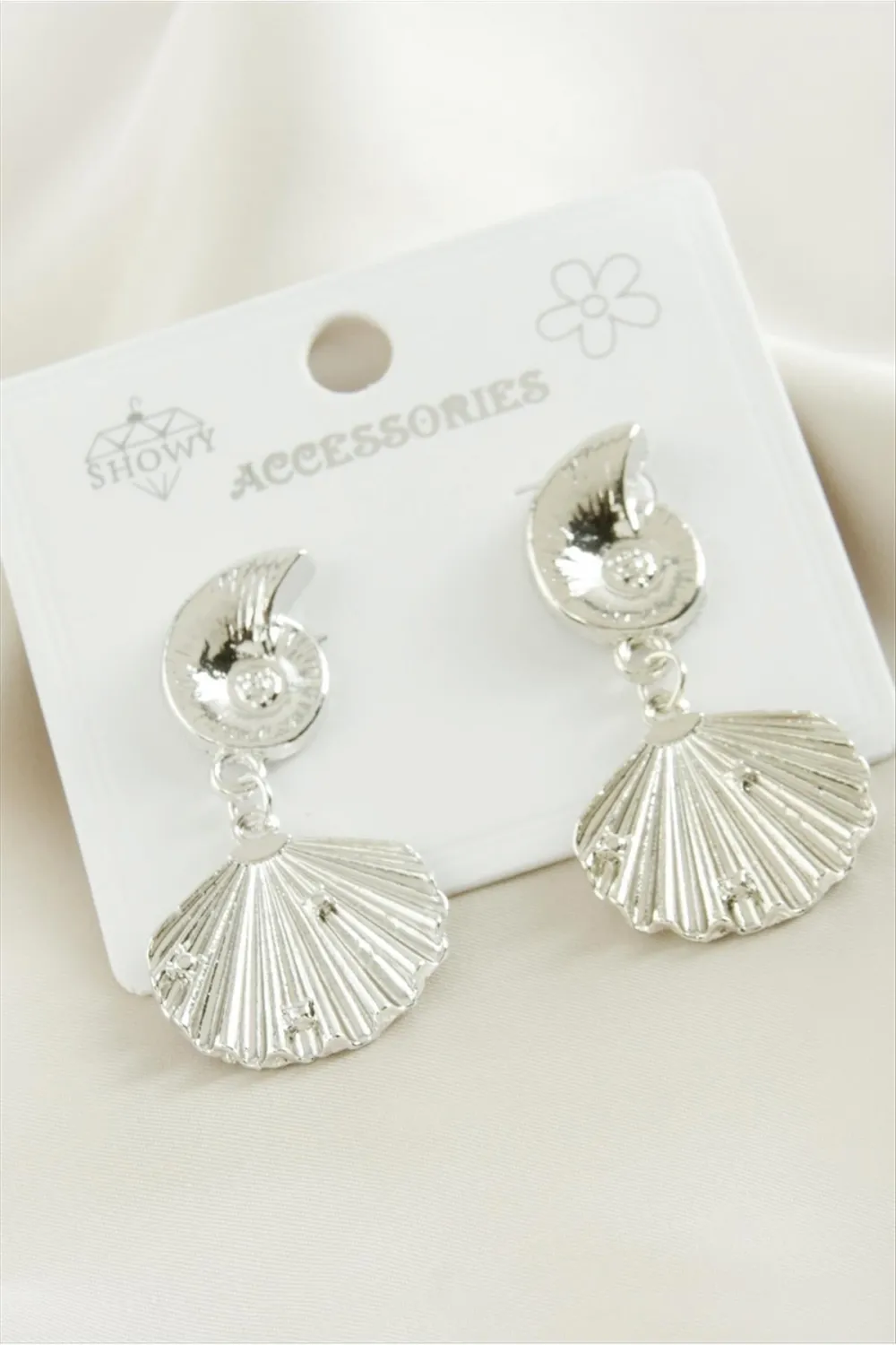 İstiridye Metal Küpe
