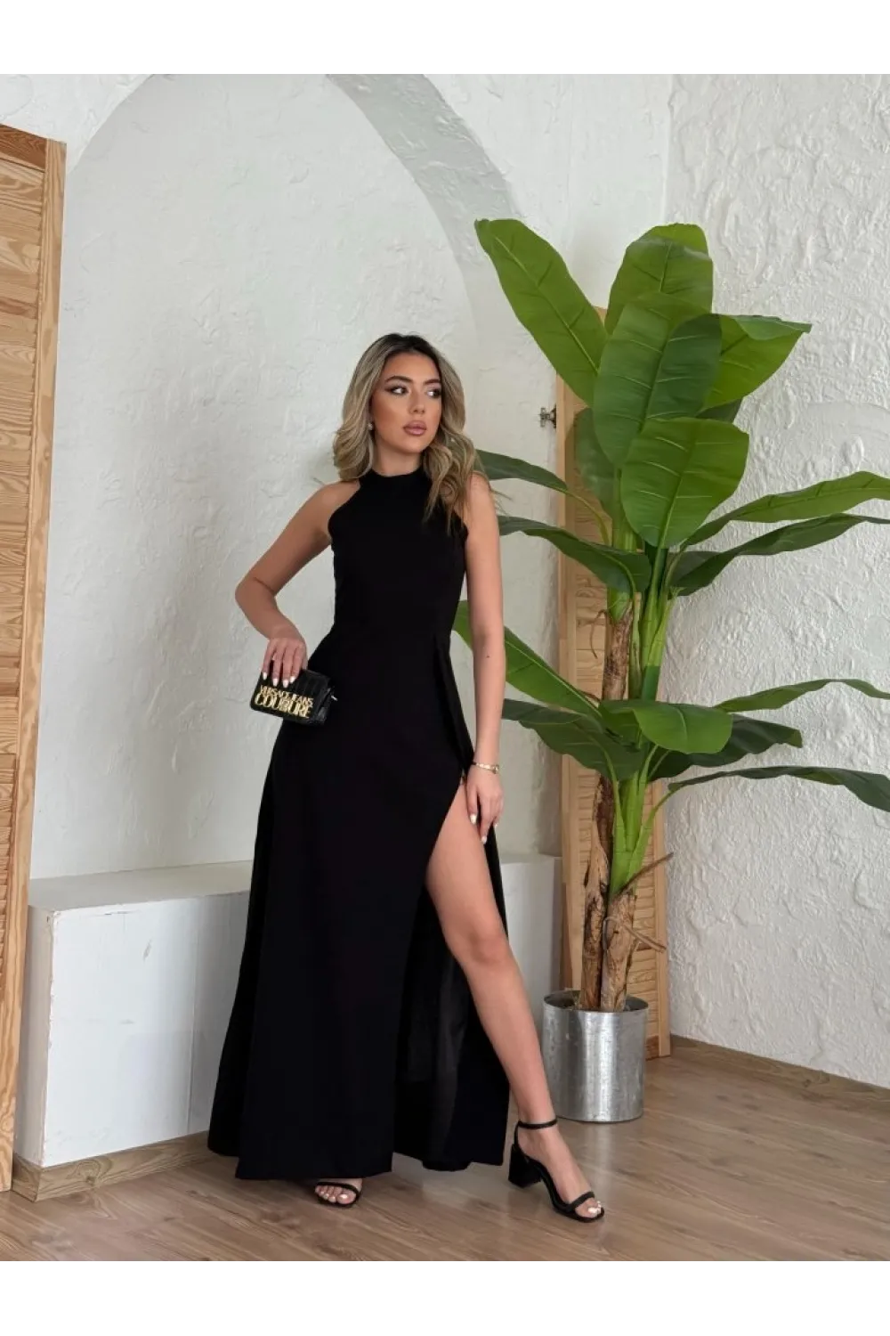 Kadın Halter Yaka Derin Yırtmaç Detaylı Tam Boy Ithal Krep Abiye Elbise