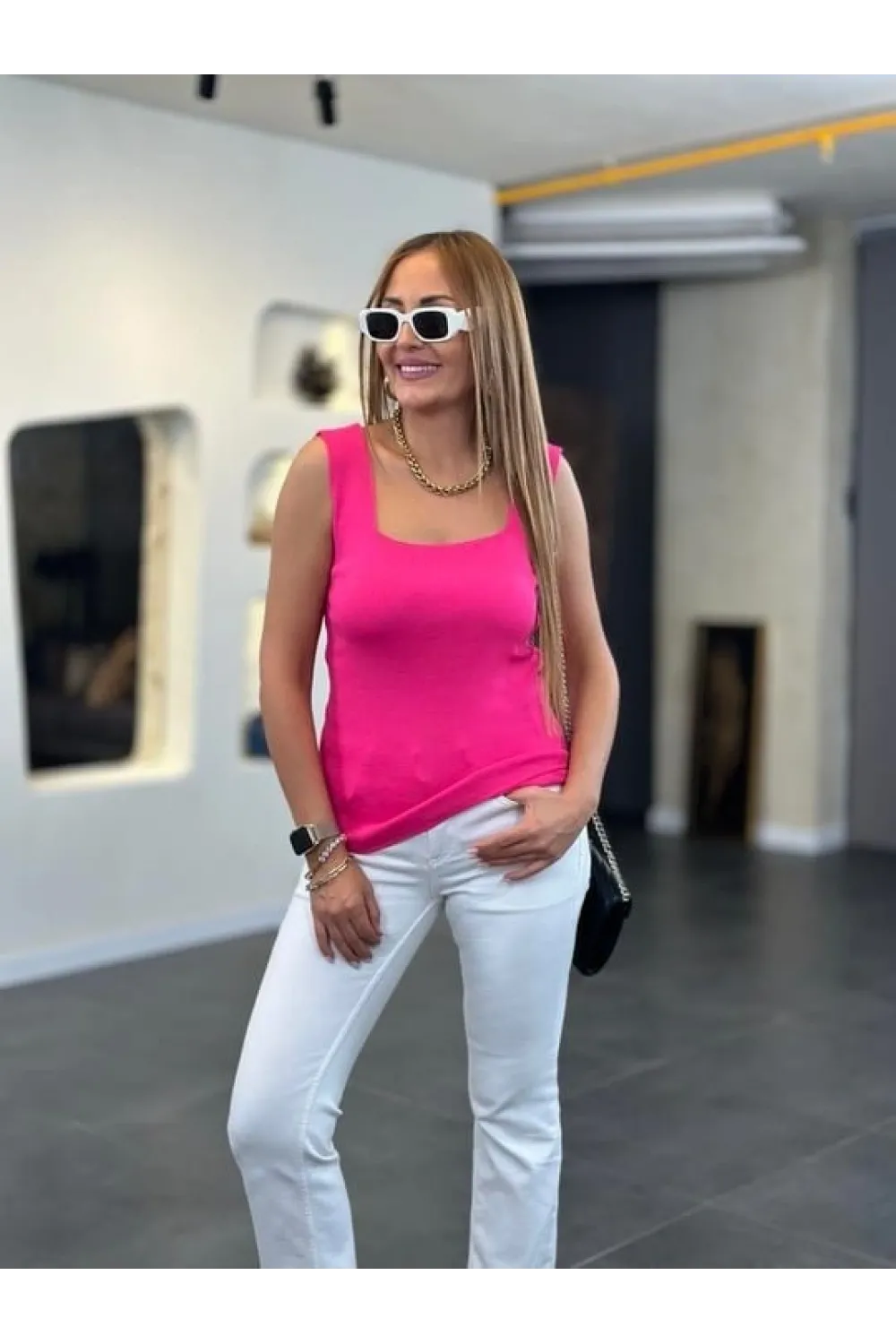 Kadın Kare Yaka Kalın Askılı Beyaz Triko Bluz
