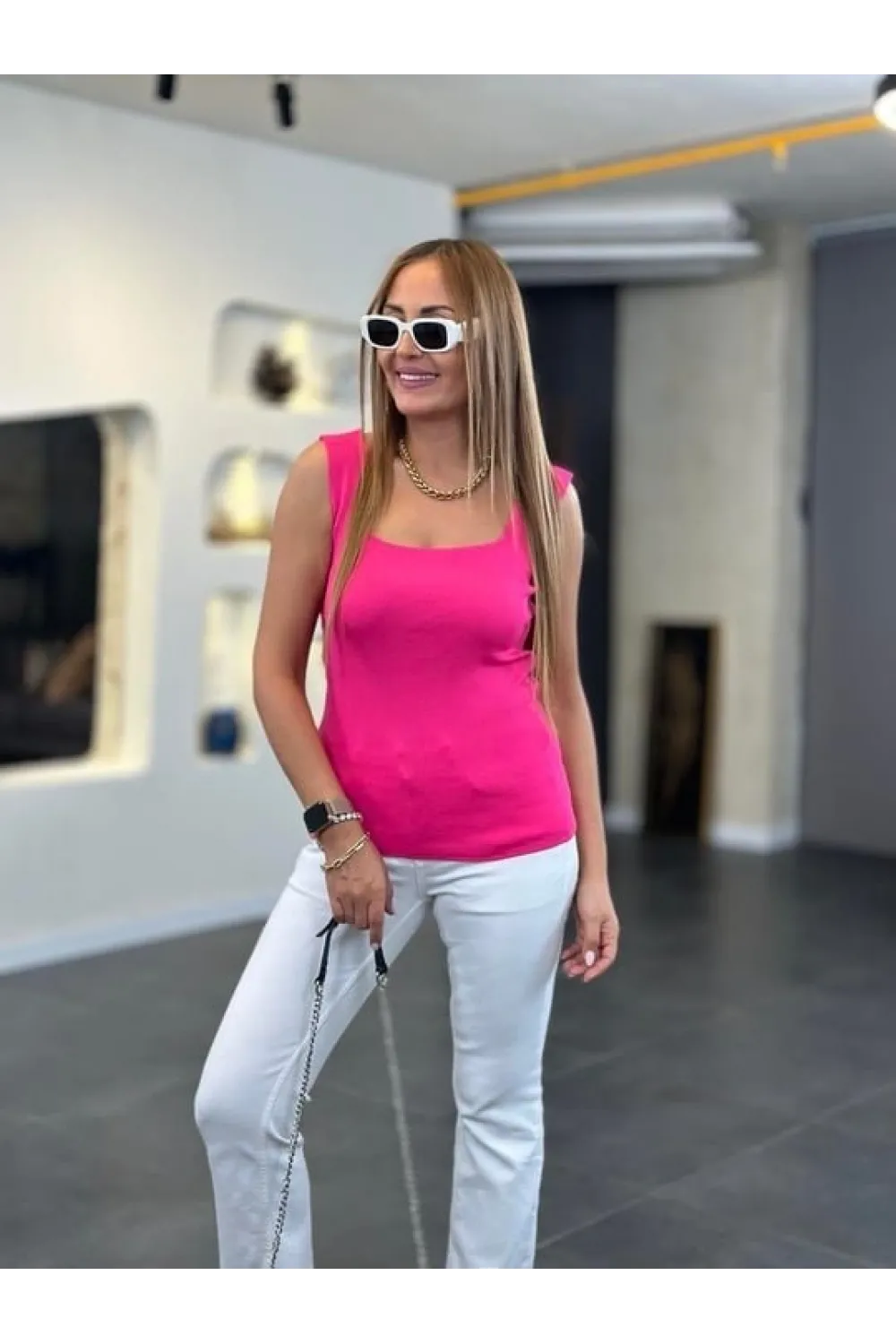Kadın Kare Yaka Kalın Askılı Beyaz Triko Bluz