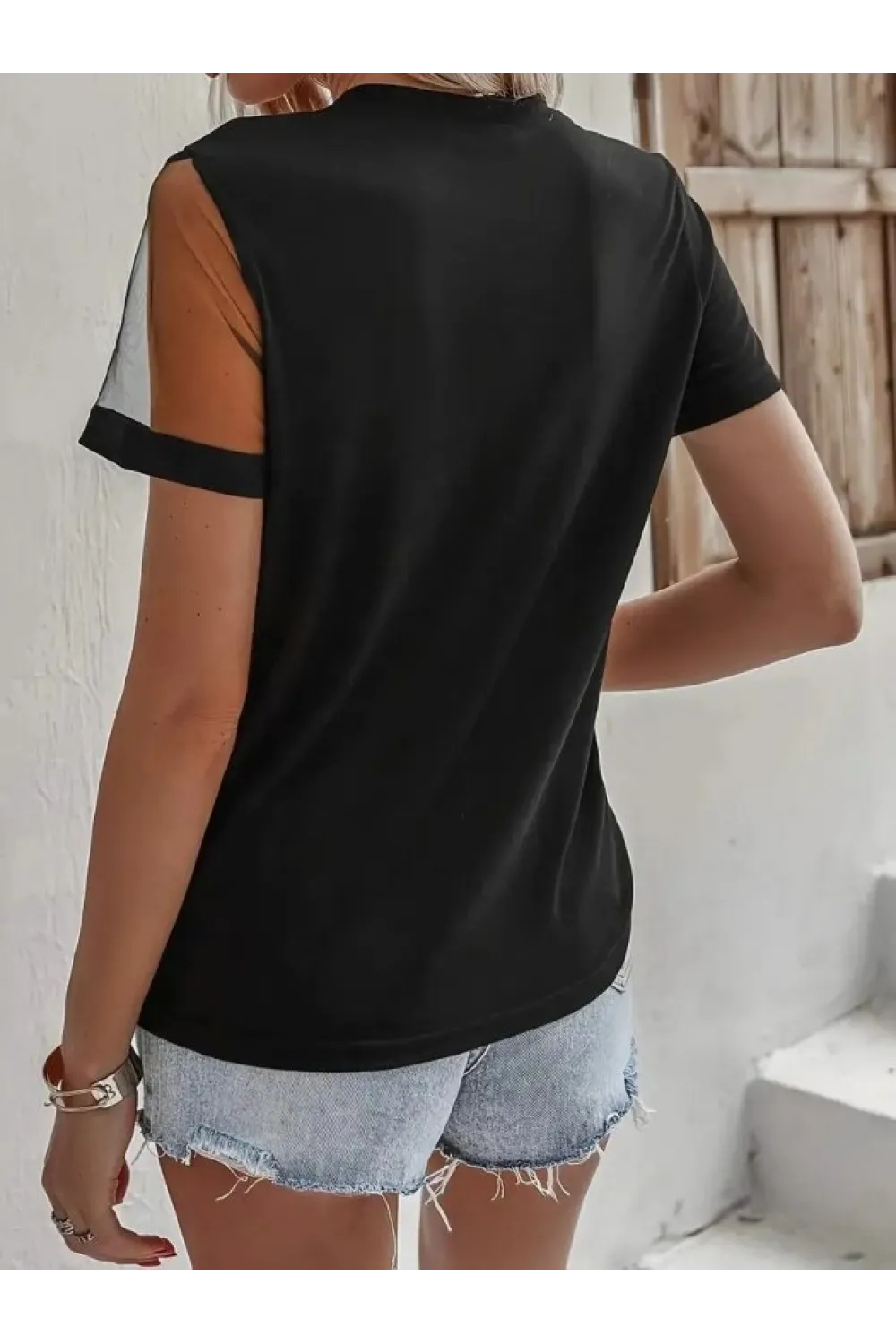 Kadın Kısa Kollu Tül Detaylı Taşlı Janjan Krep Bluz