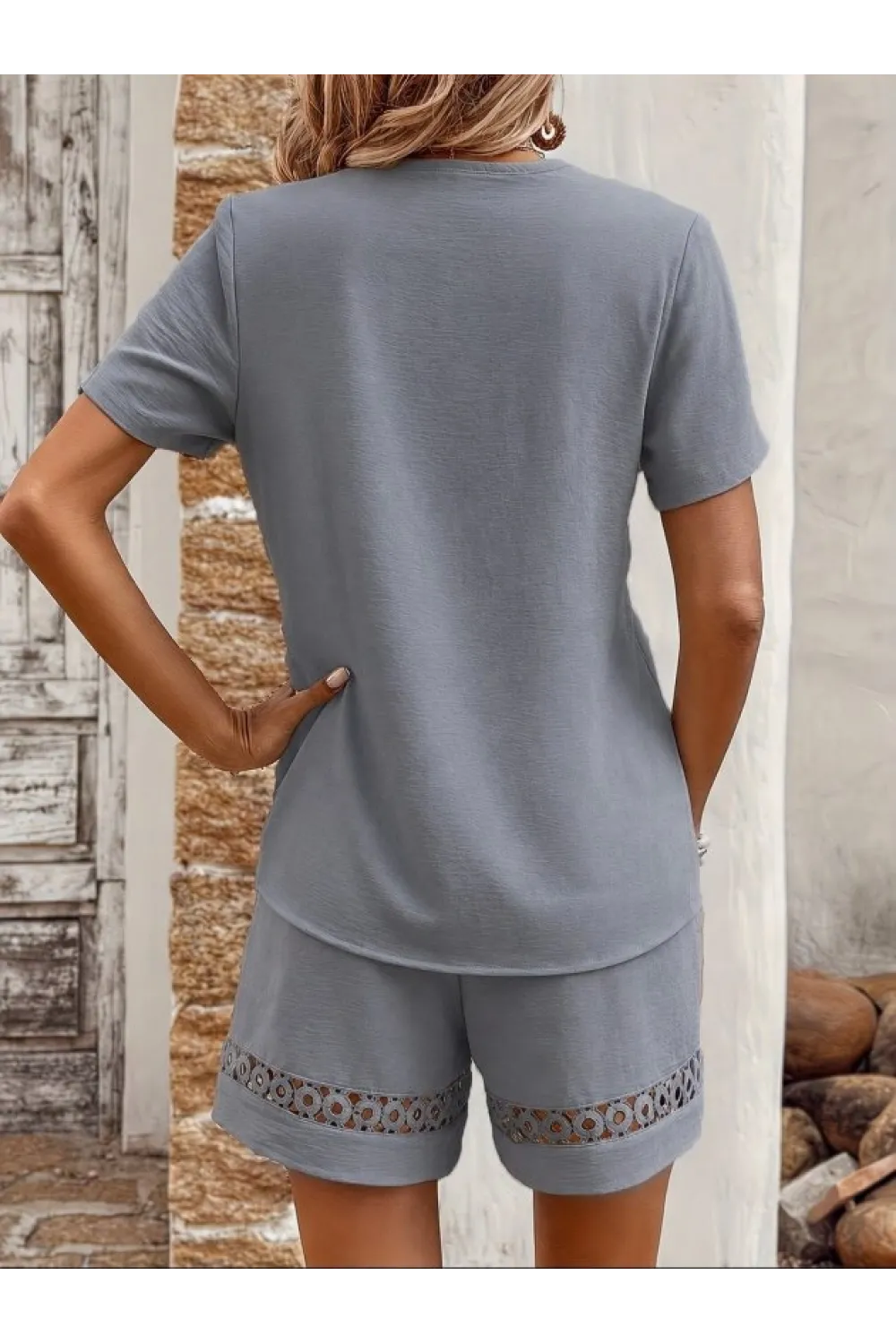 Kadın Kısa Kollu V Yakalı Bluz Ve Short Ikili Takım