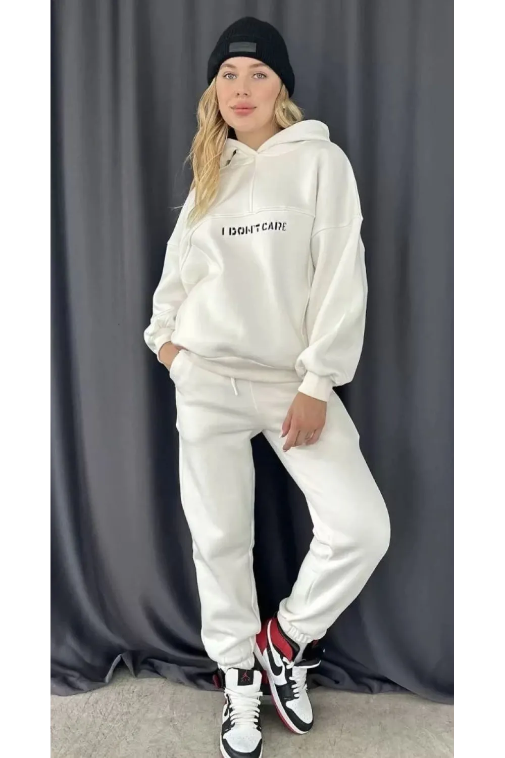 Kadın Nakış İşlemeli 3 İplik Pamuklu Sweat Alt-Üst Takım- Beyaz