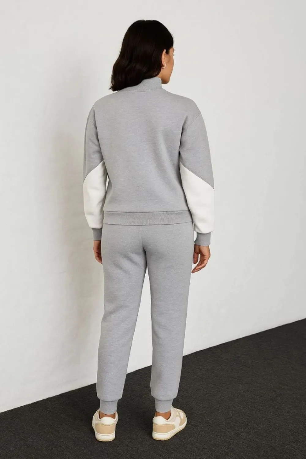 Kadın Premium Parçalı Eşofman Alt-Üst Takım - Dik Yaka Fermuarlı Sweatshirt - Gri