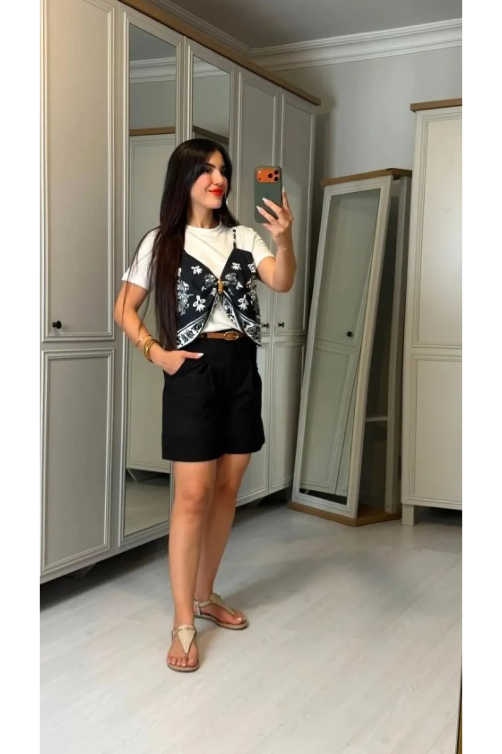Kadın şal Desen Detay Bluz Ve Keten şort Ikili Takım