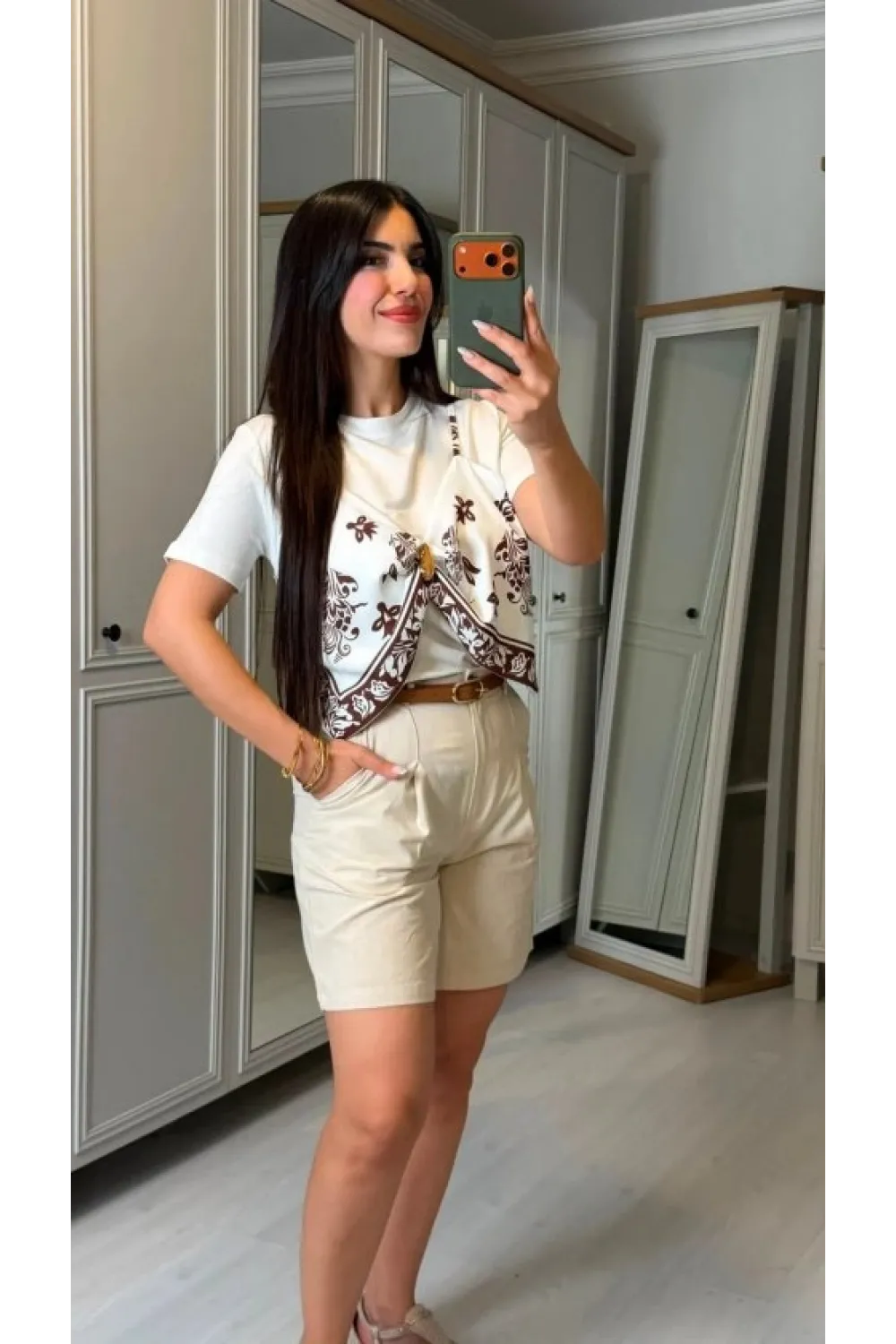 Kadın şal Desen Detay Bluz Ve Keten şort Ikili Takım